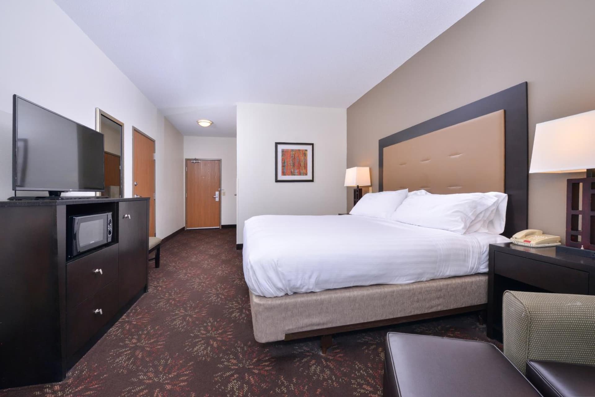 Holiday Inn Express Hotel & Suites Lancaster-Lititz by IHG interior in Lititz, PA — gallery photo 2