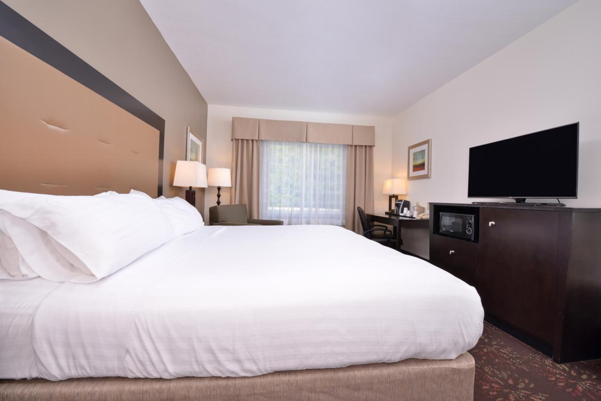 Holiday Inn Express Hotel & Suites Lancaster-Lititz by IHG gallery photo in Lititz, PA — image 19