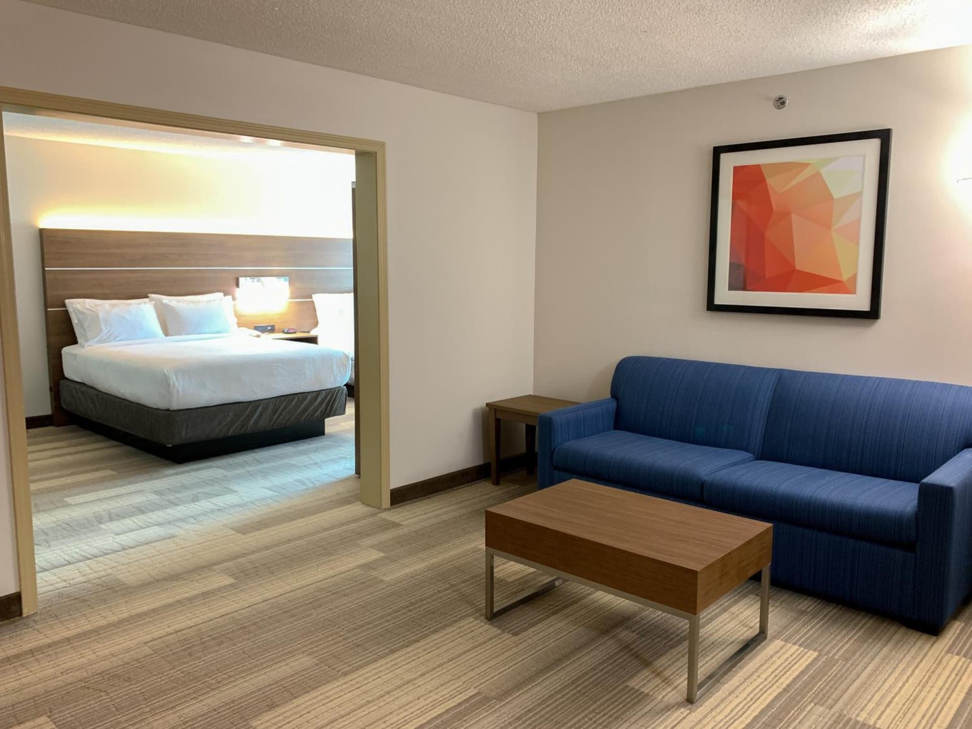Holiday Inn Express & Suites Lexington Downtown Area-Keeneland by IHG gallery photo in Lexington, KY — image 10