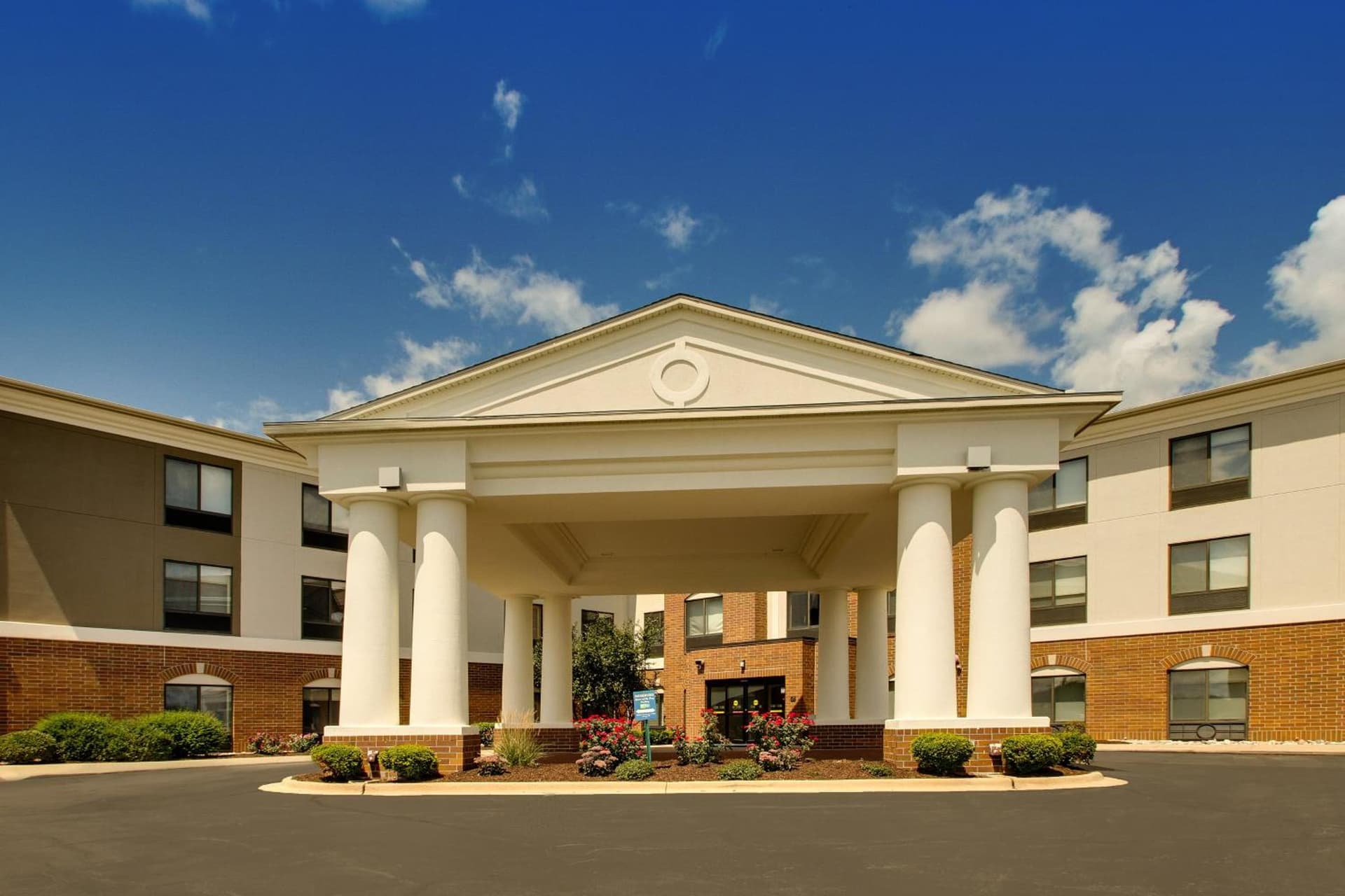 Holiday Inn Express Hotel & Suites Morris by IHG gallery photo in Morris, IL — image 60