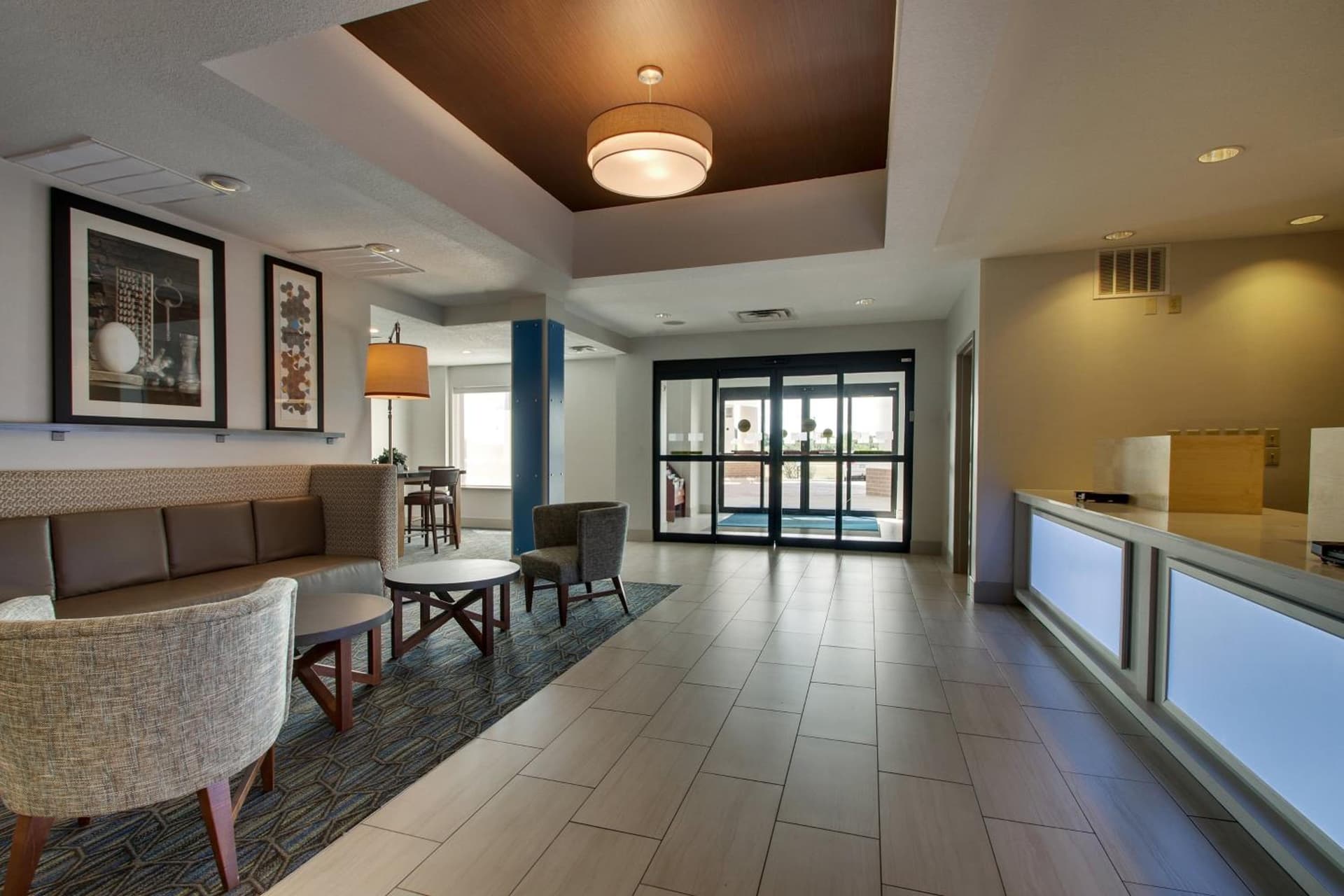 Holiday Inn Express Hotel & Suites Morris by IHG gallery photo in Morris, IL — image 43