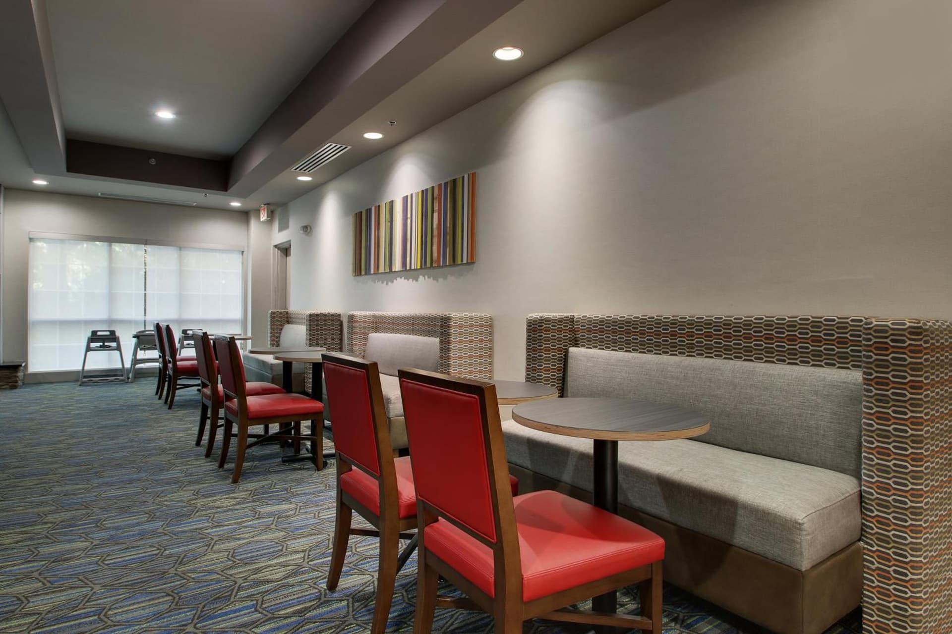 Holiday Inn Express Hotel & Suites Middleboro Raynham by IHG gallery photo in Middleboro, MA — image 29