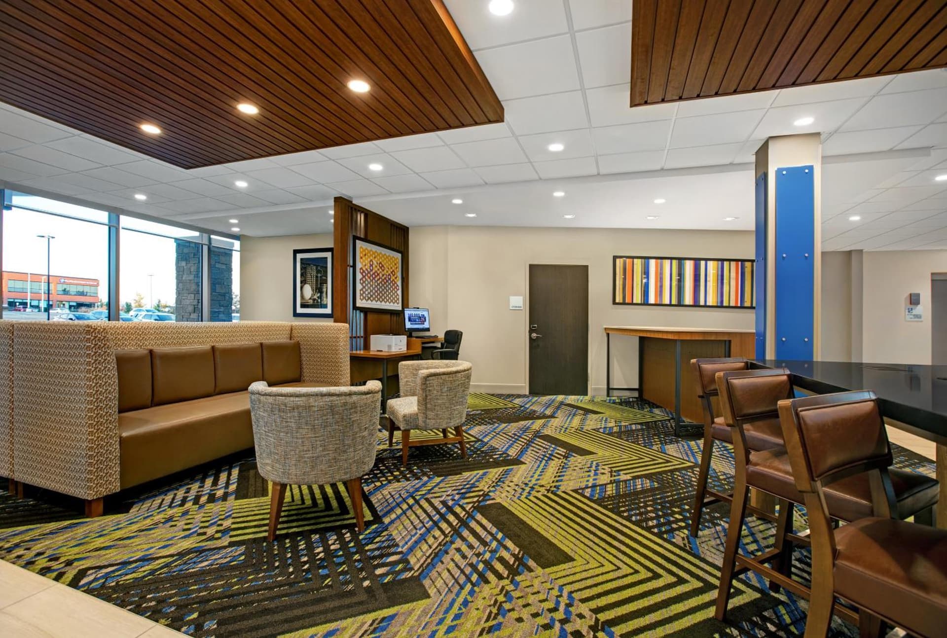 Holiday Inn Express & Suites - Milwaukee - Brookfield by IHG property views in Brookfield, WI — gallery photo 3