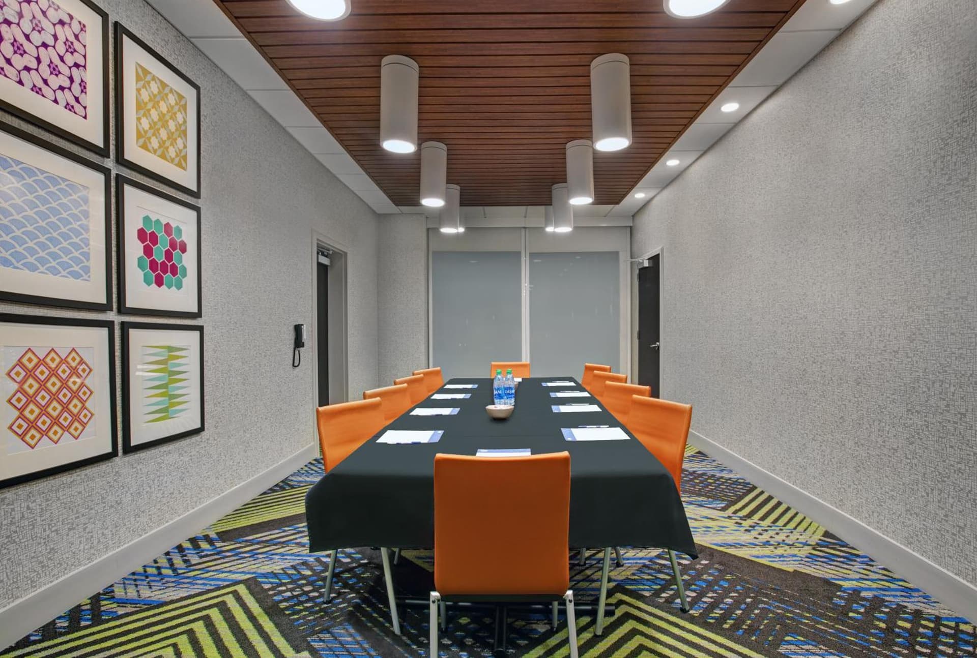 Holiday Inn Express & Suites - Milwaukee - Brookfield by IHG gallery photo in Brookfield, WI — image 9