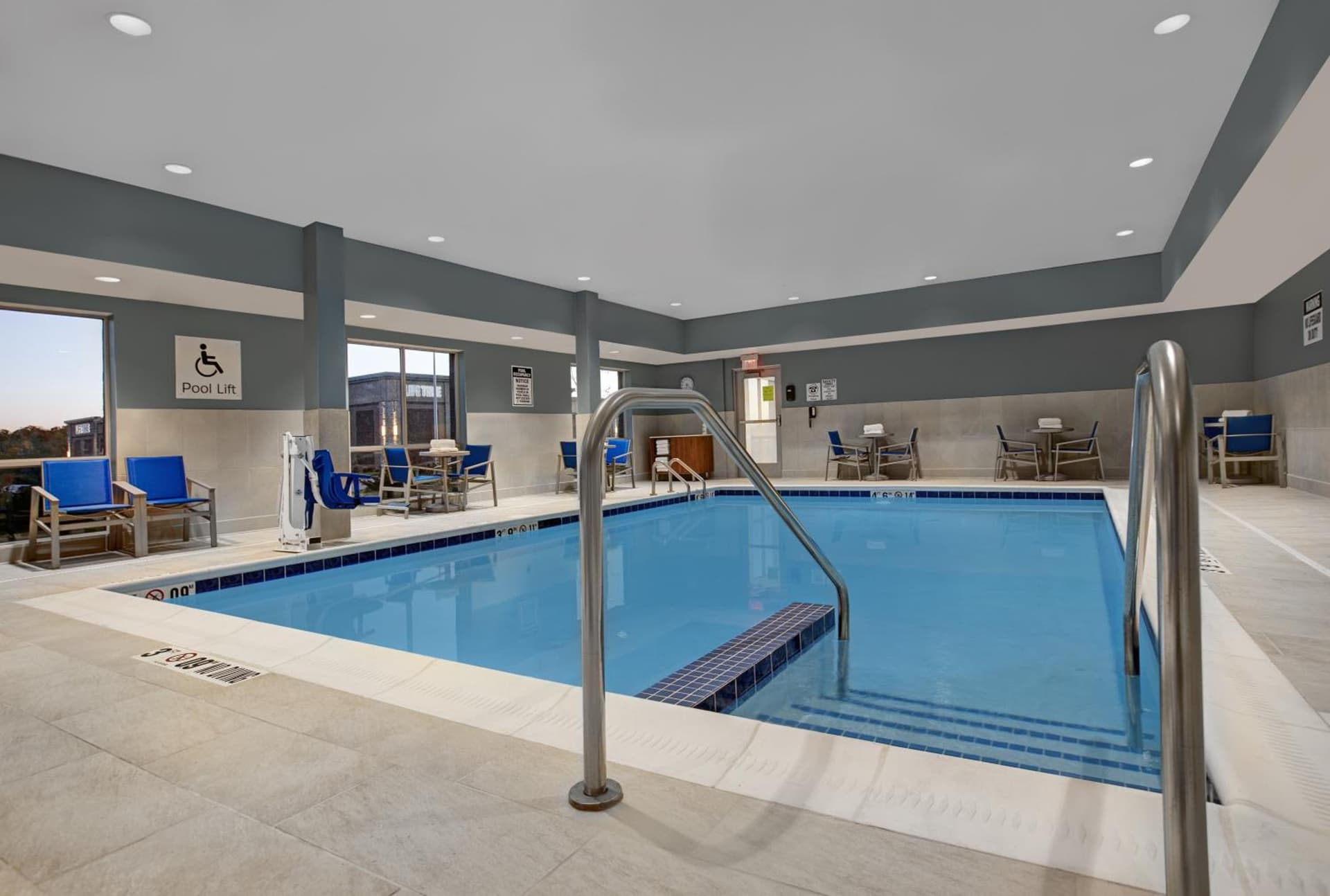 Holiday Inn Express & Suites - Milwaukee - Brookfield by IHG gallery photo in Brookfield, WI — image 67
