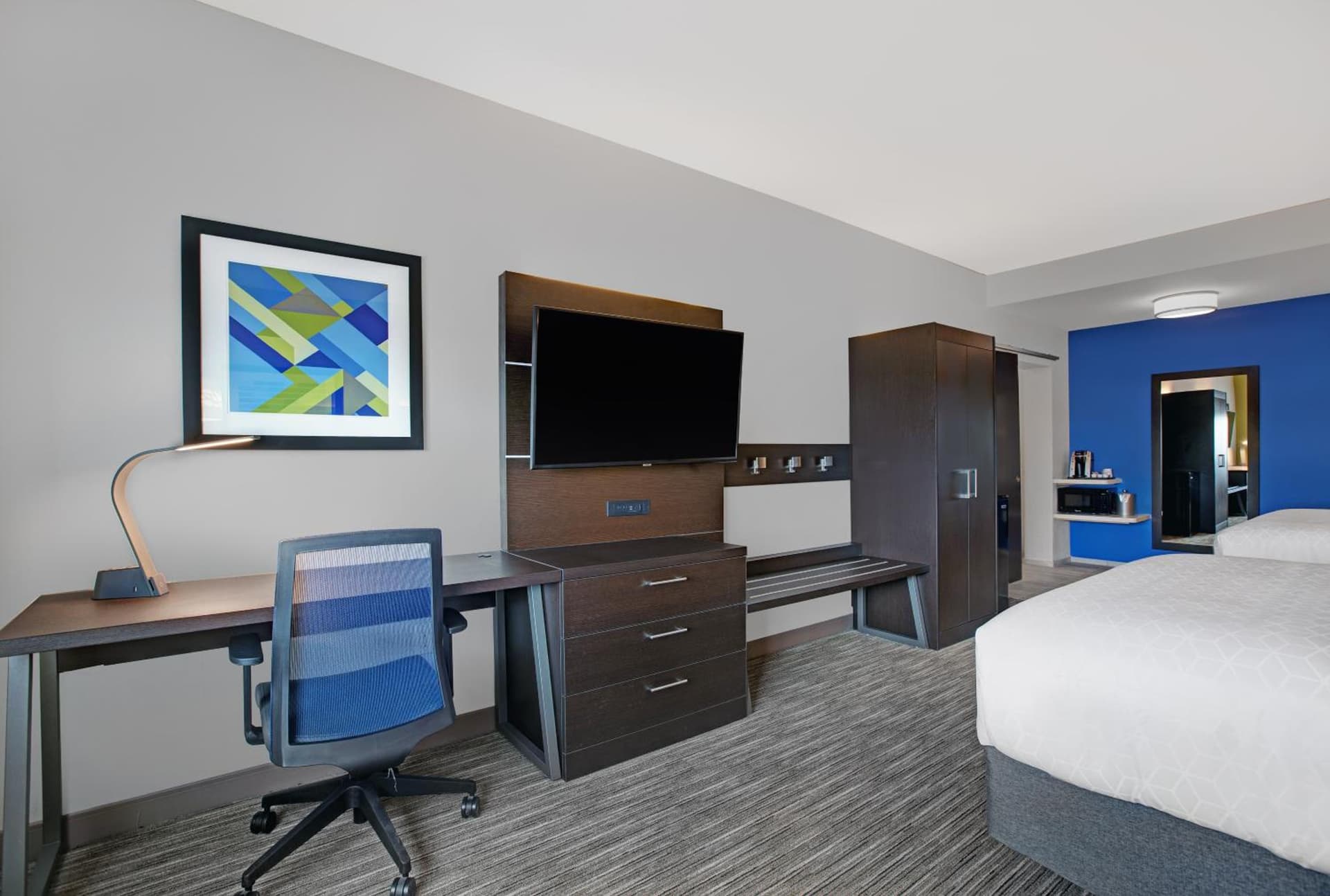 Holiday Inn Express & Suites - Milwaukee - Brookfield by IHG gallery photo in Brookfield, WI — image 78