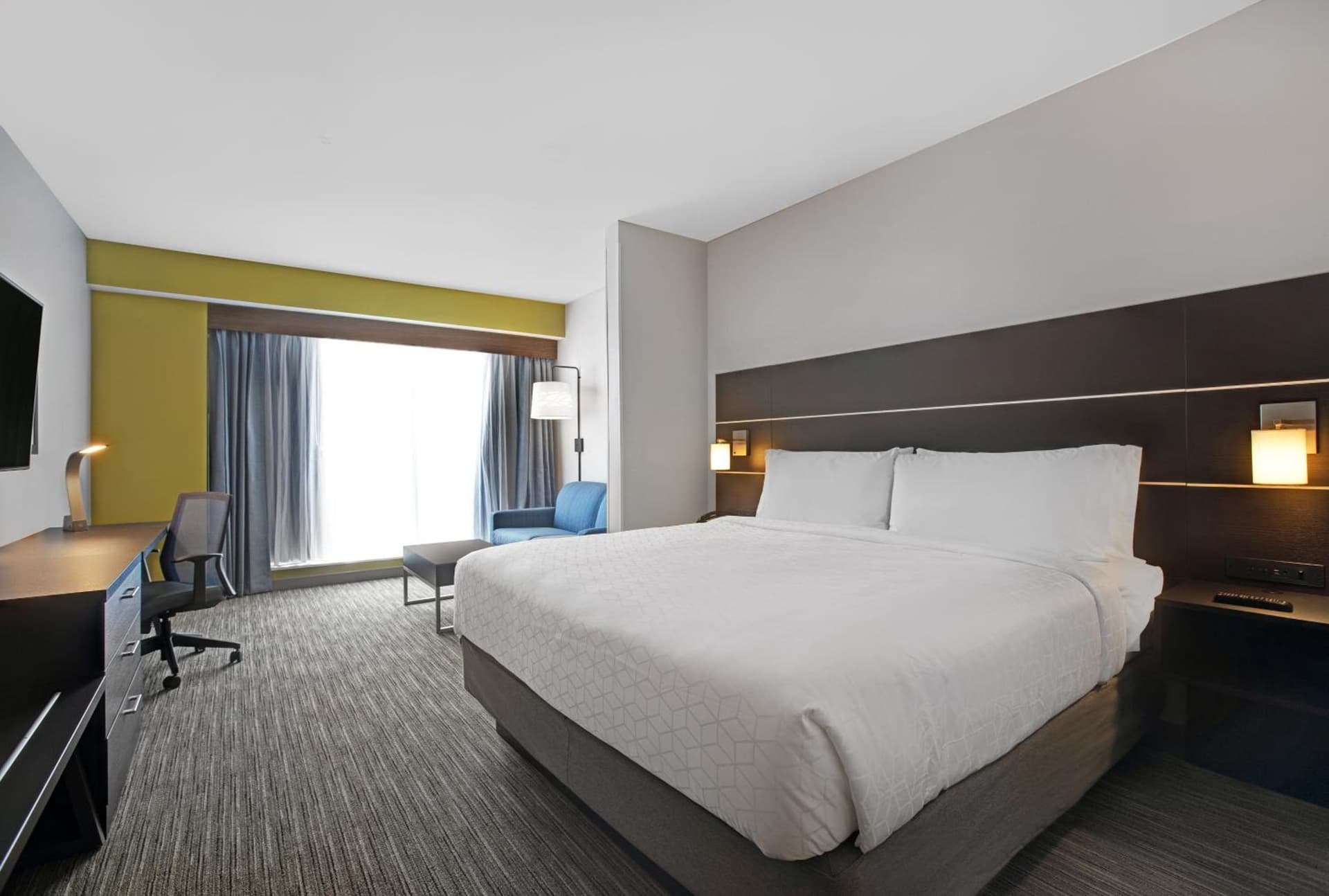 Holiday Inn Express & Suites - Milwaukee - Brookfield by IHG gallery photo in Brookfield, WI — image 90