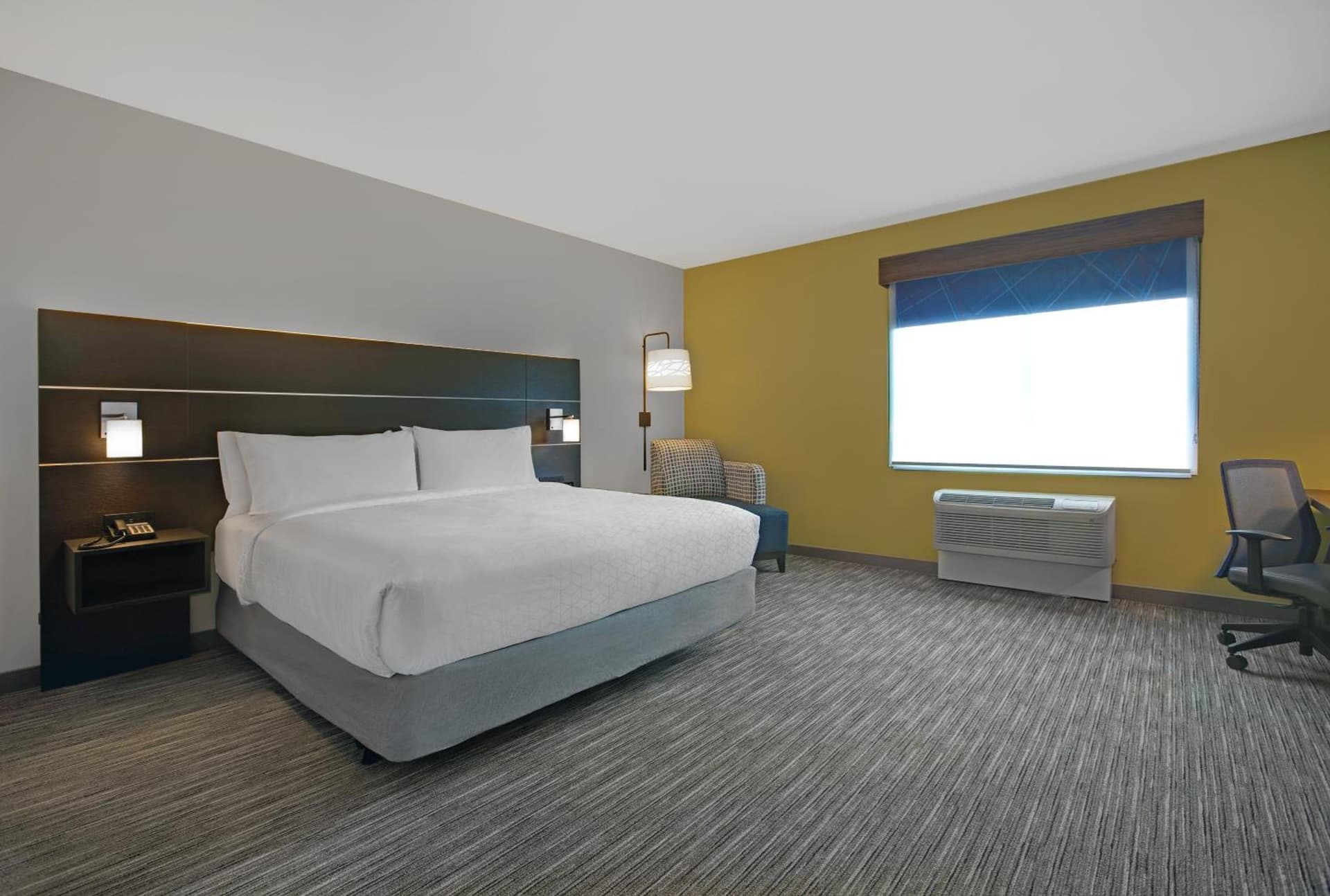 Holiday Inn Express & Suites - Milwaukee - Brookfield by IHG gallery photo in Brookfield, WI — image 16