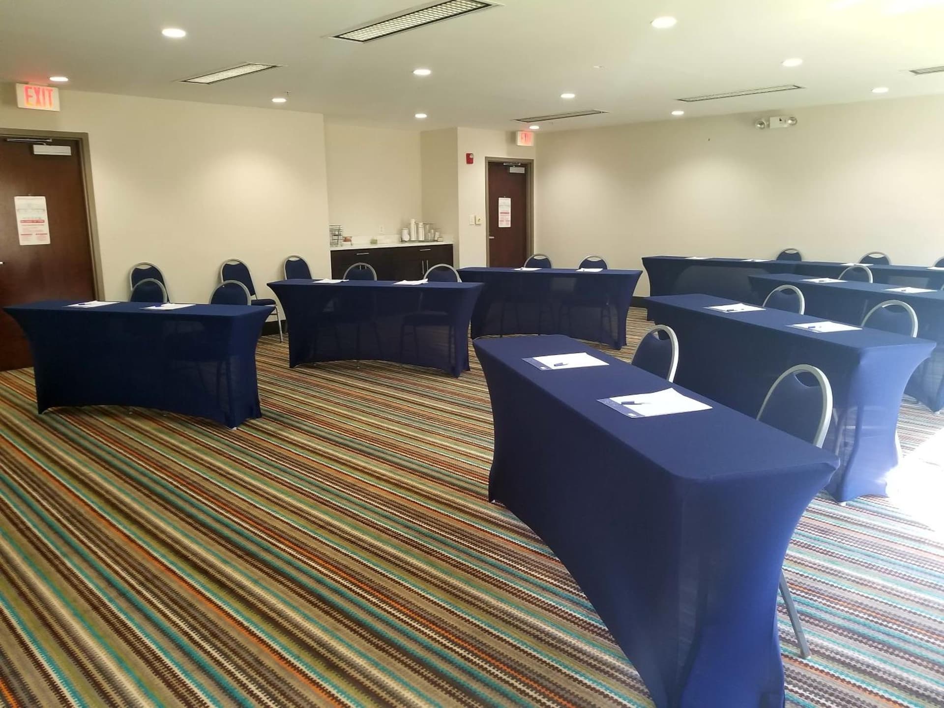 Holiday Inn Express Hotel & Suites Mebane by IHG gallery photo in Mebane, NC — image 15
