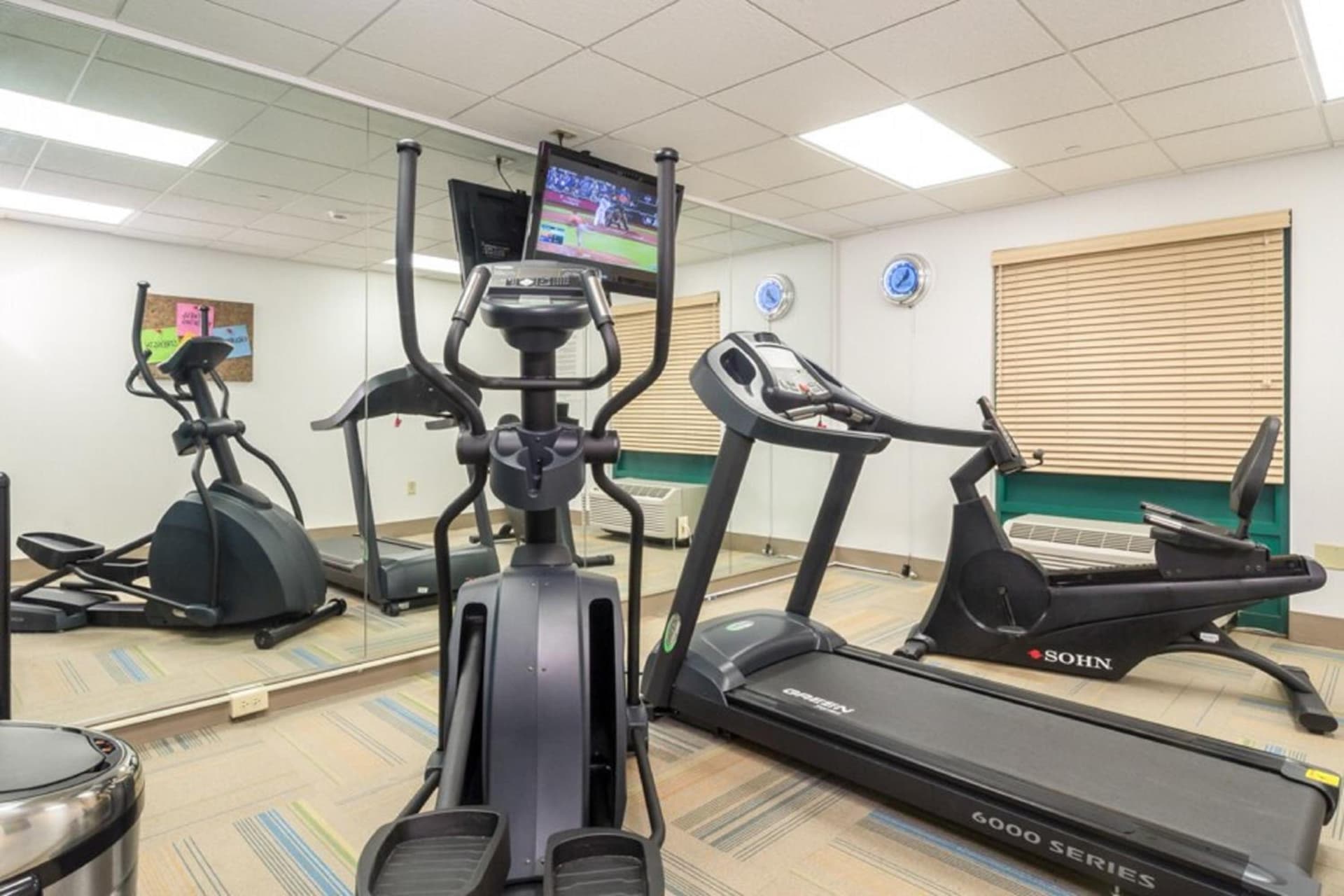 Holiday Inn Express Hotel & Suites Memphis Southwind by IHG property views in Memphis, TN — gallery photo 3