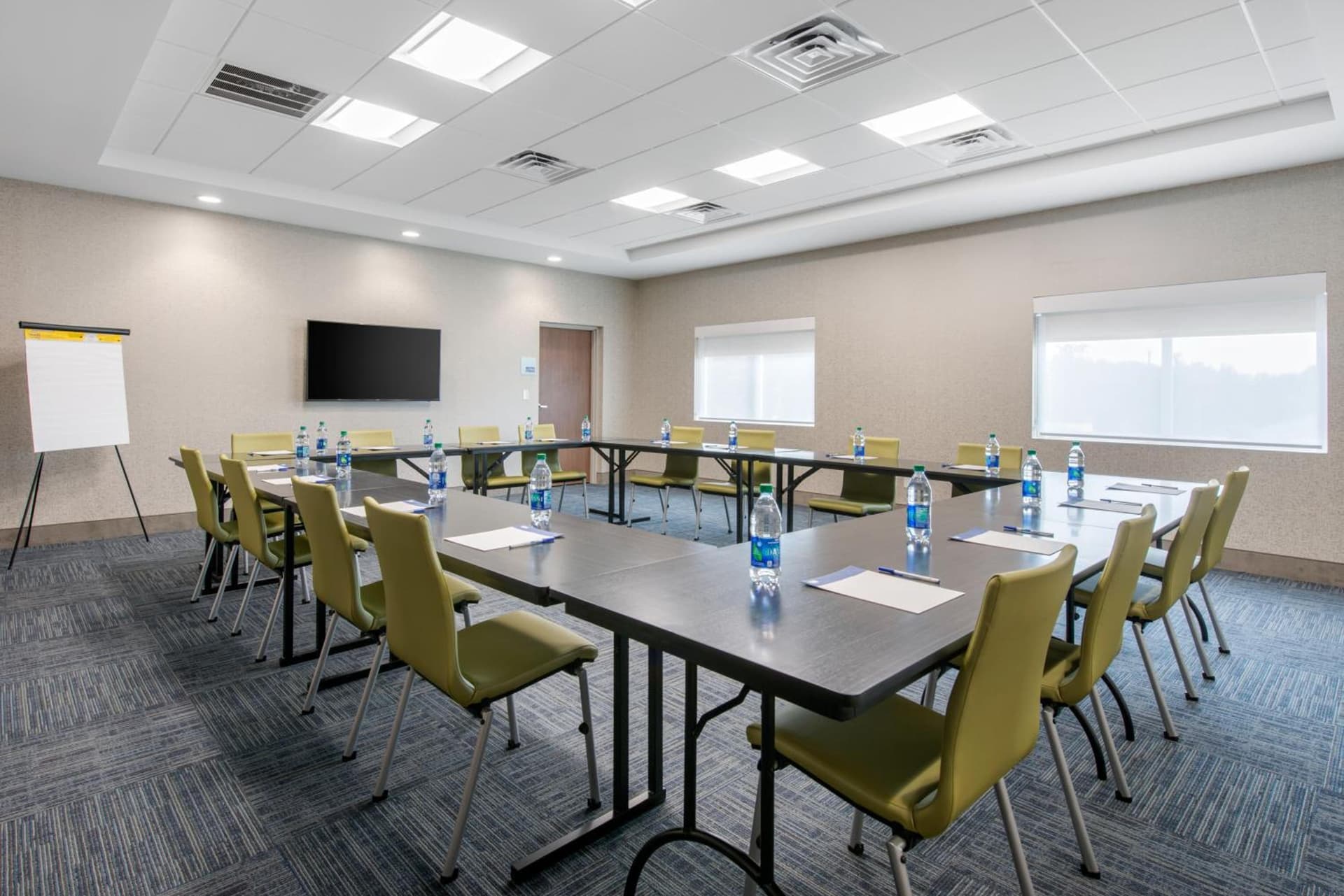 Holiday Inn Express & Suites Alachua - Gainesville Area by IHG gallery photo in Alachua, FL — image 72