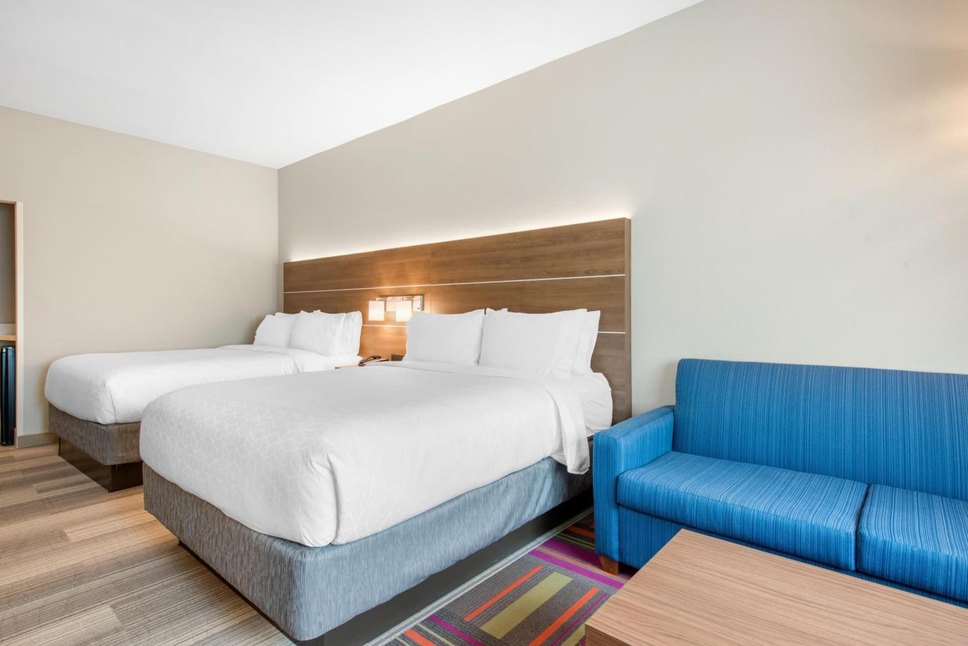 Holiday Inn Express & Suites Alachua - Gainesville Area by IHG gallery photo in Alachua, FL — image 19