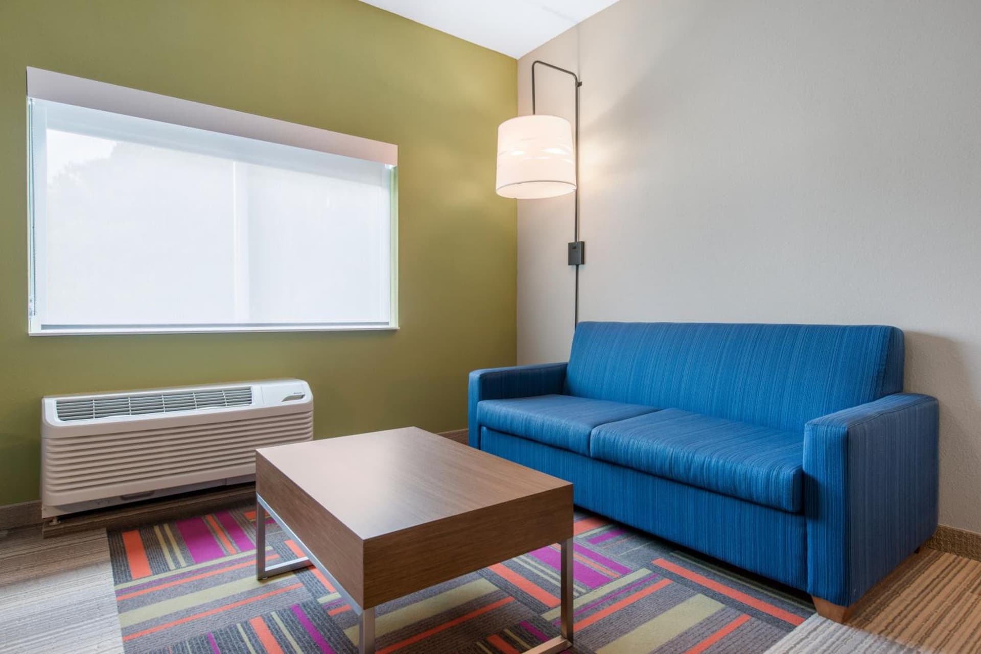 Holiday Inn Express & Suites Alachua - Gainesville Area by IHG gallery photo in Alachua, FL — image 20