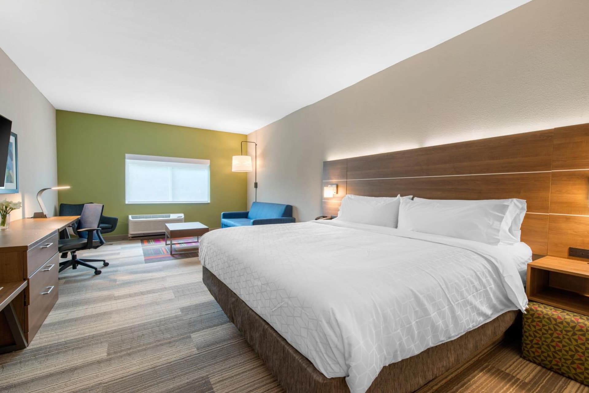 Holiday Inn Express & Suites Alachua - Gainesville Area by IHG gallery photo in Alachua, FL — image 31
