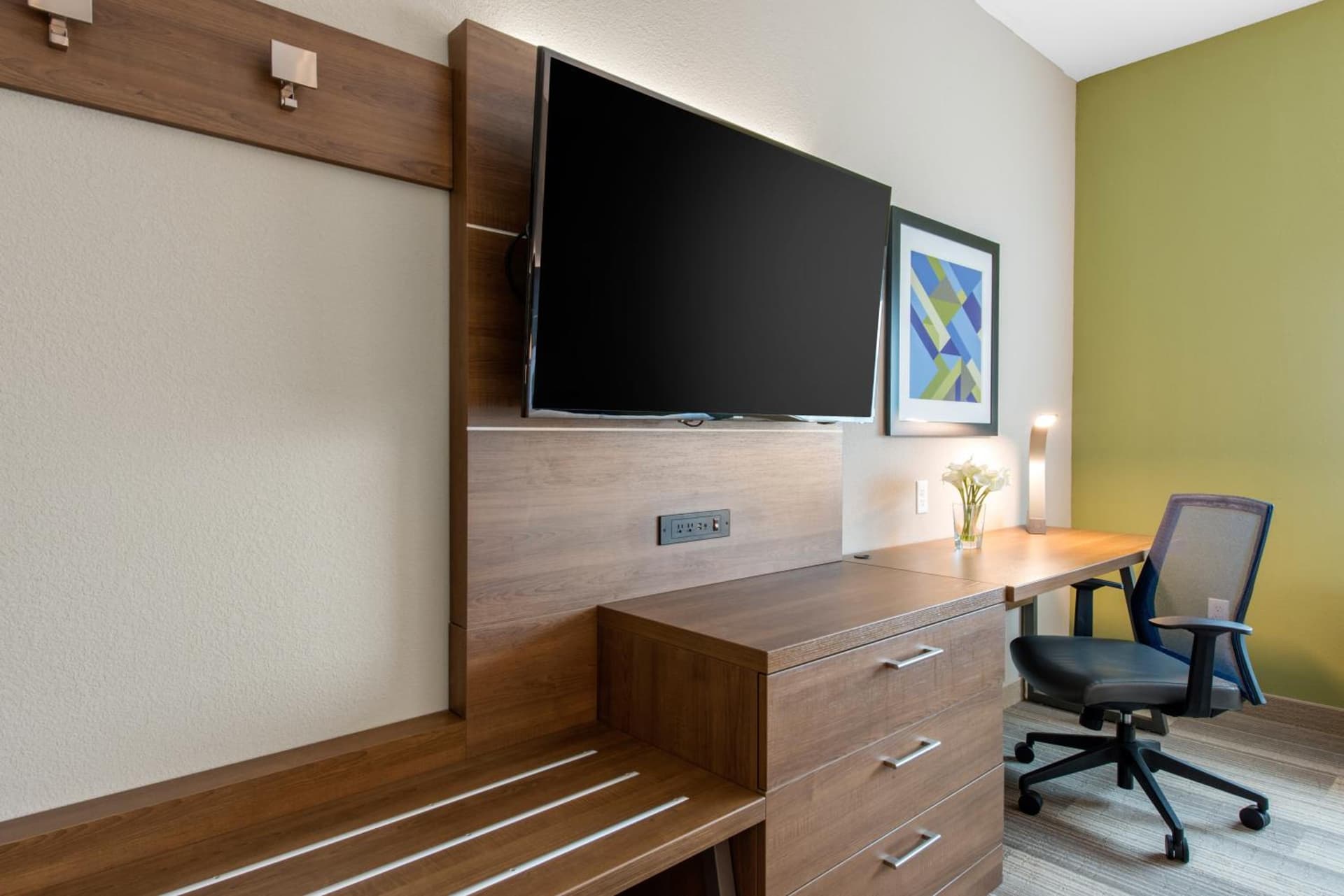Holiday Inn Express & Suites Alachua - Gainesville Area by IHG gallery photo in Alachua, FL — image 23