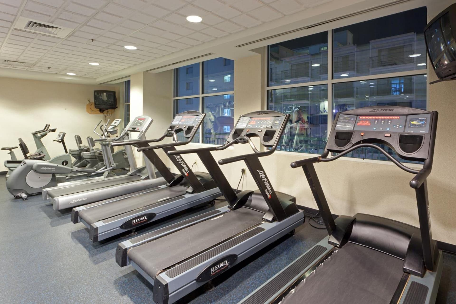 Holiday Inn & Suites Ocean City by IHG gallery photo in Ocean City, MD — image 113