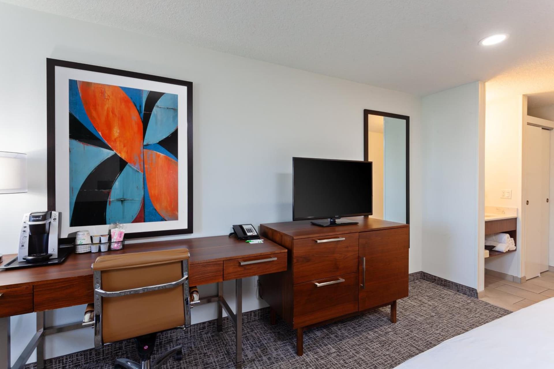Holiday Inn & Suites San Mateo - SFO by IHG gallery photo in San Mateo, CA — image 67