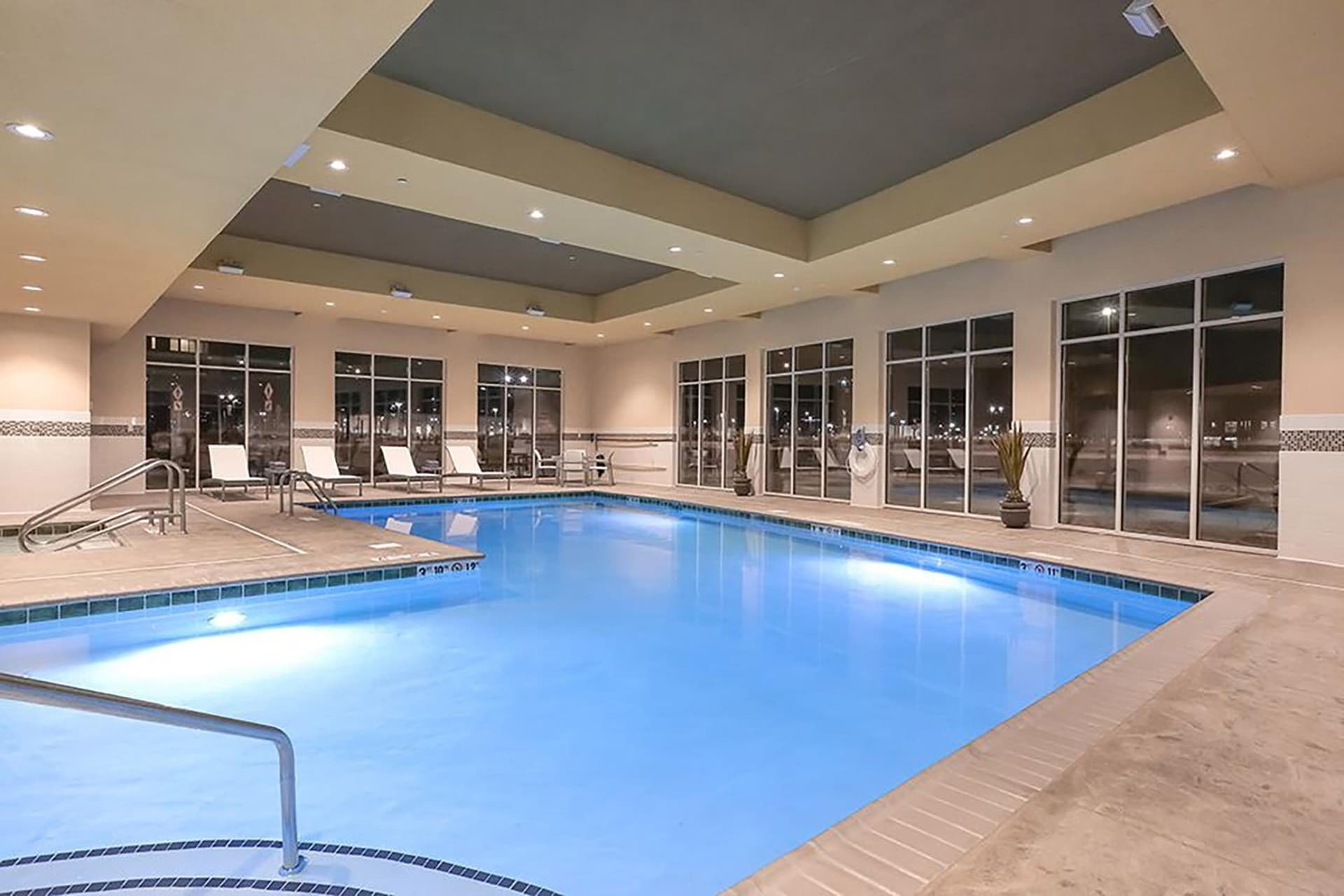 Holiday Inn and Suites East Peoria by IHG gallery photo in Peoria, IL — image 47
