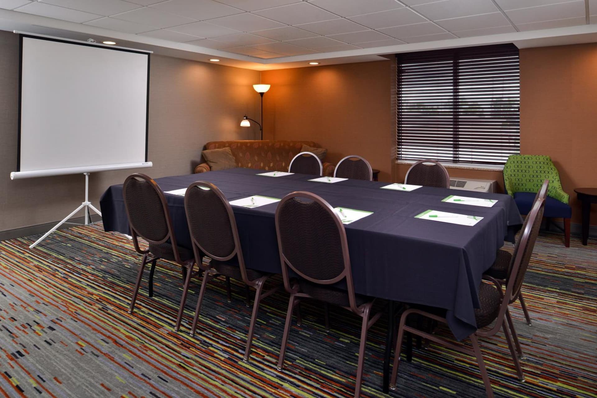 Holiday Inn Hotel & Suites Rochester - Marketplace by IHG gallery photo in Rochester, NY — image 40