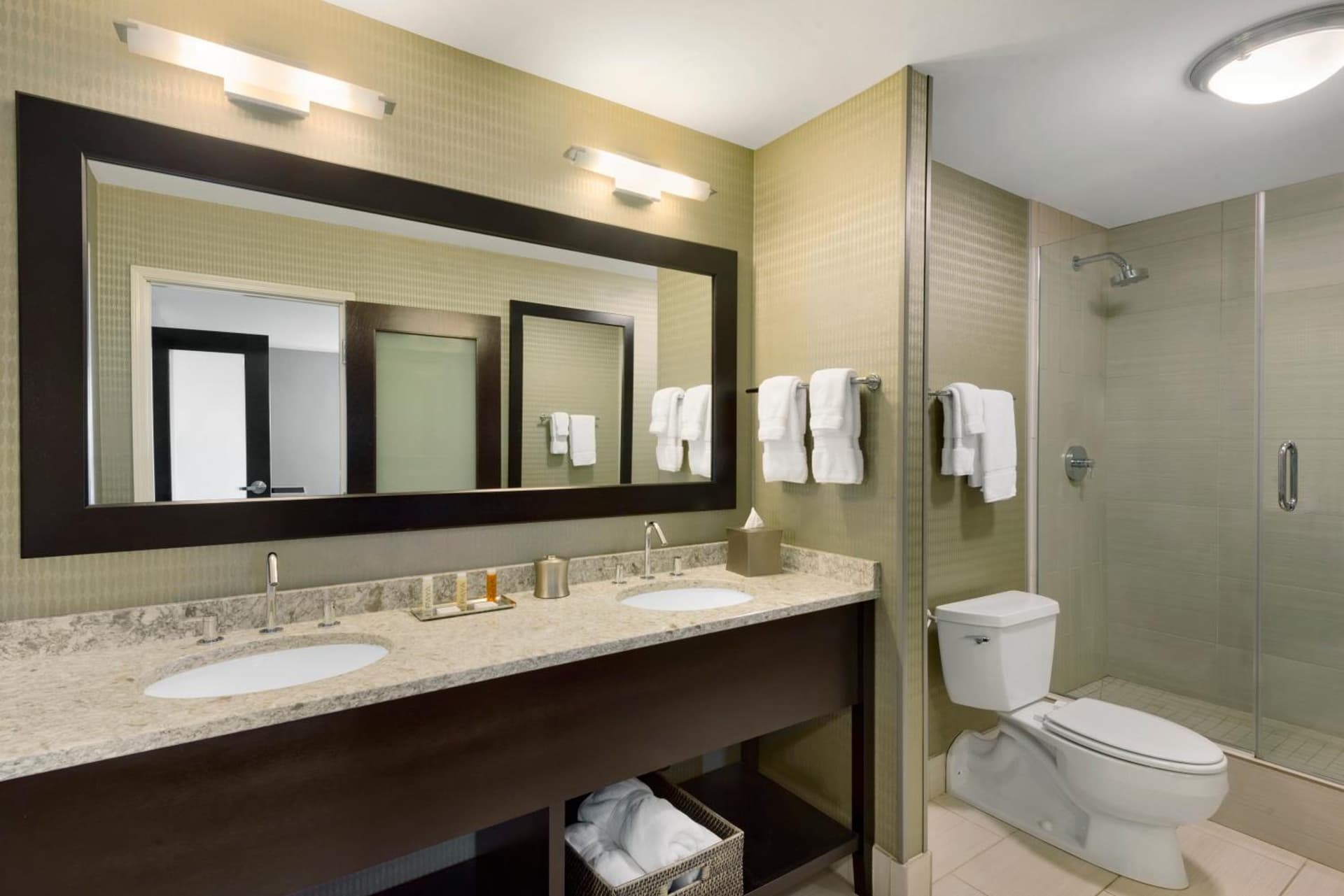 Holiday Inn & Suites Duluth-Downtown by IHG gallery photo in Duluth, MN — image 6