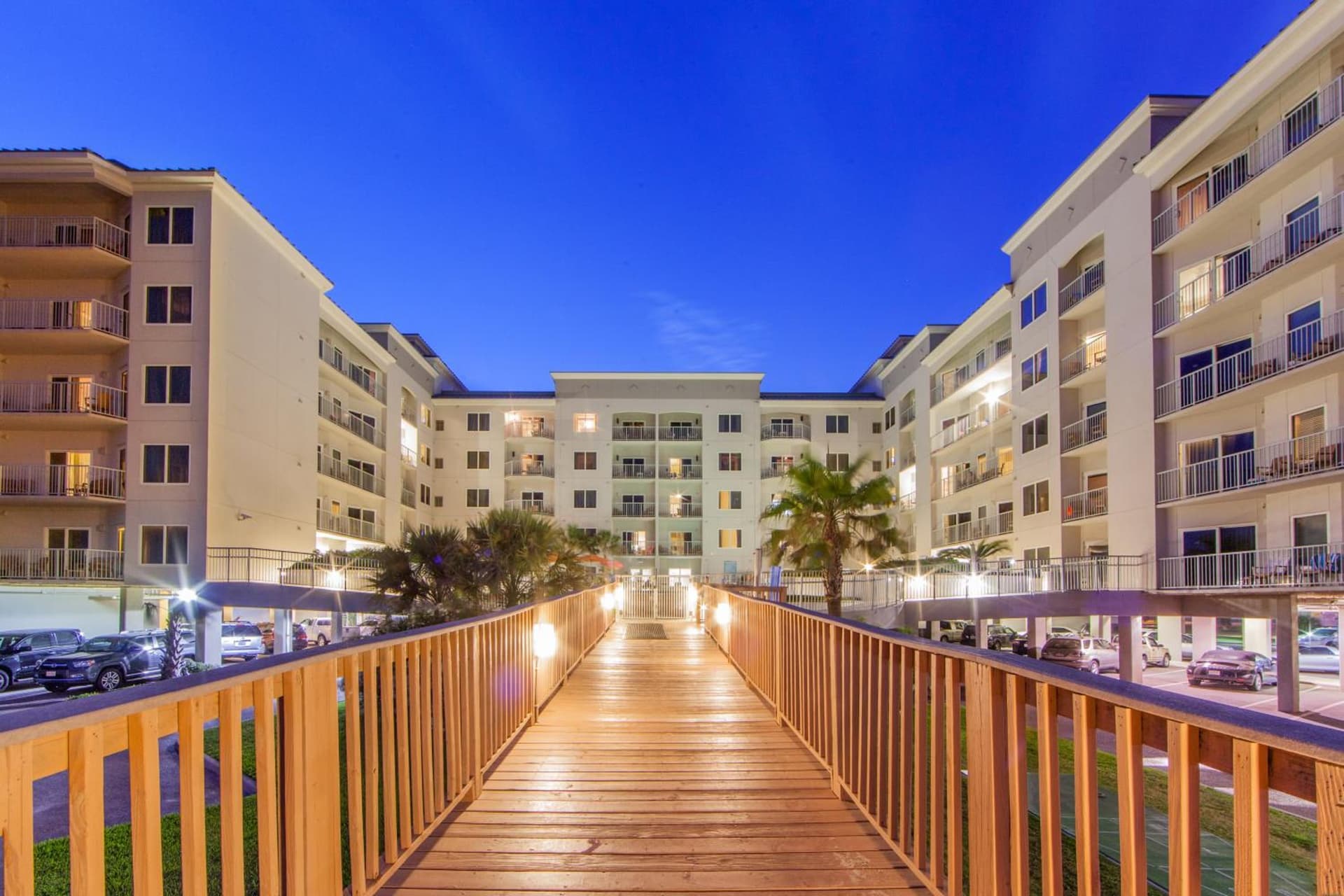 Holiday Inn Club Vacations Galveston Beach Resort by IHG exterior or lobby in Galveston, TX — main listing photo