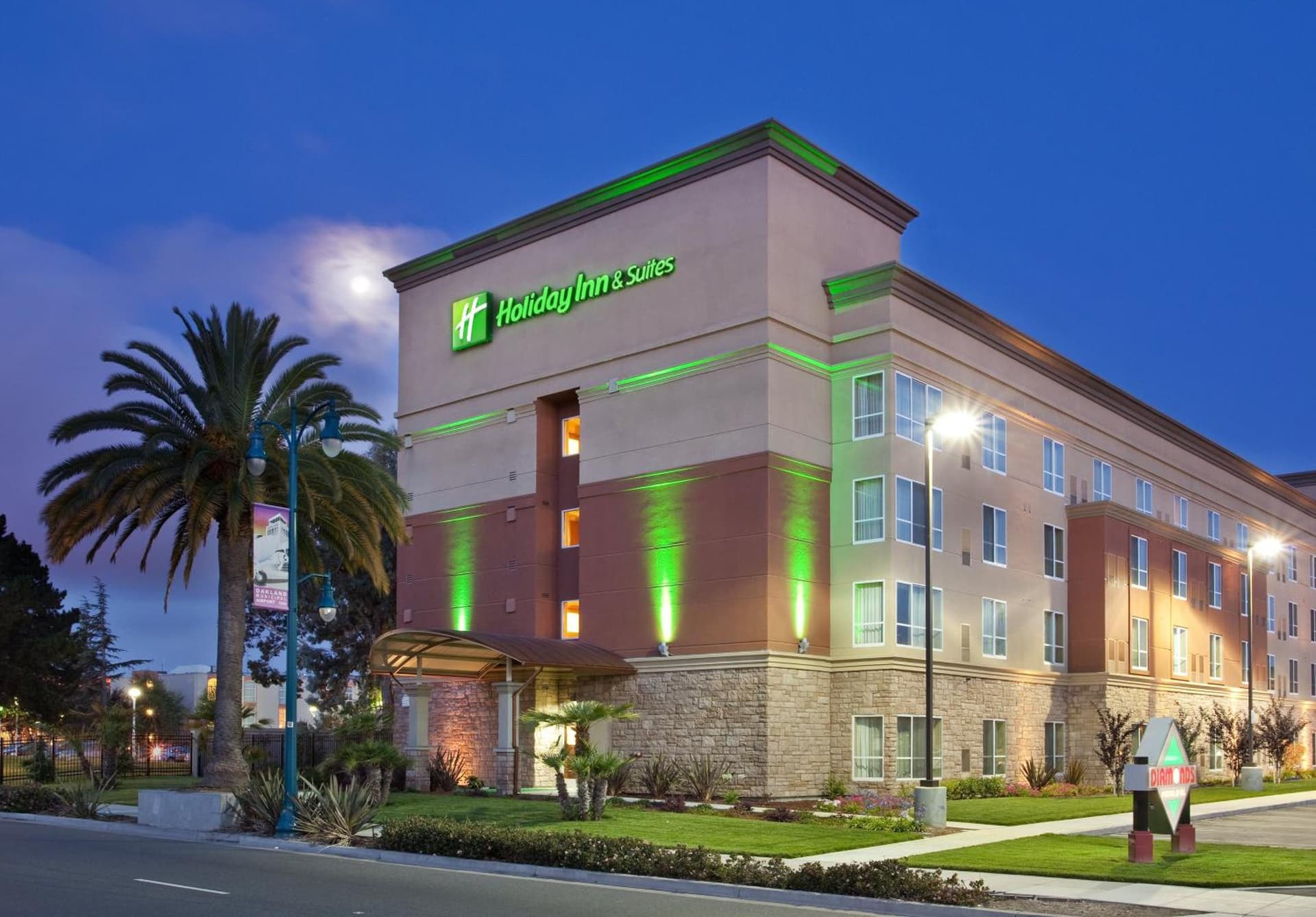 Holiday Inn & Suites Oakland - Airport by IHG gallery photo in Oakland, CA — image 39