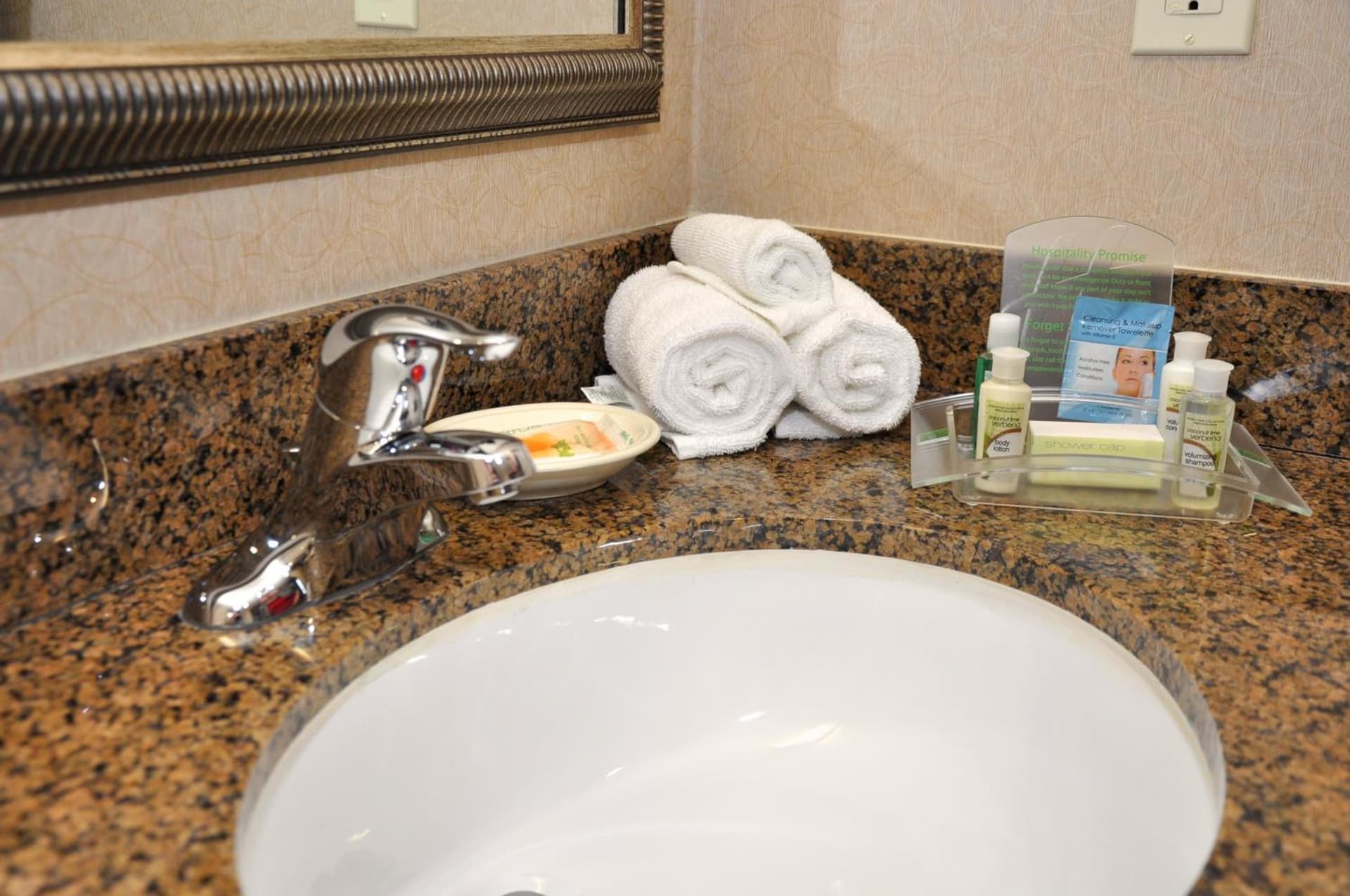 Holiday Inn & Suites Oakland - Airport by IHG gallery photo in Oakland, CA — image 60
