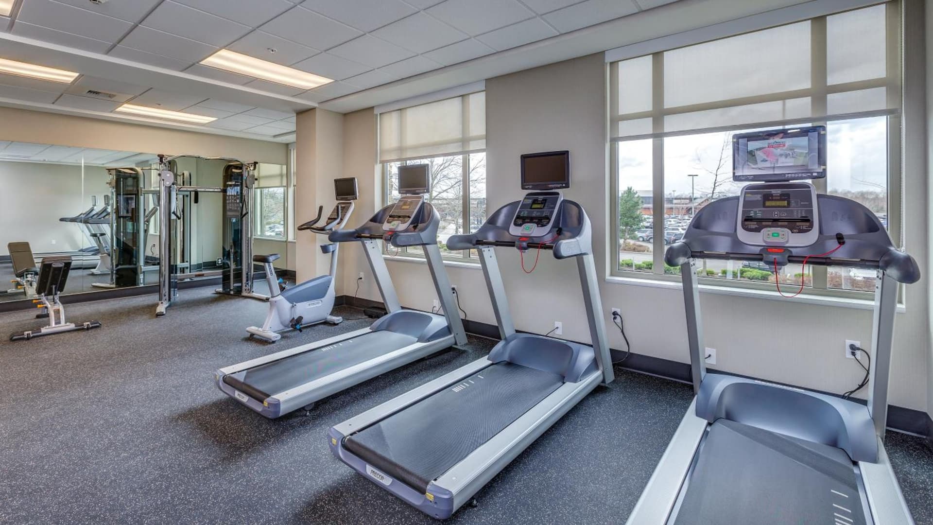 Holiday Inn & Suites Bellingham by IHG property views in Bellingham, WA — gallery photo 3