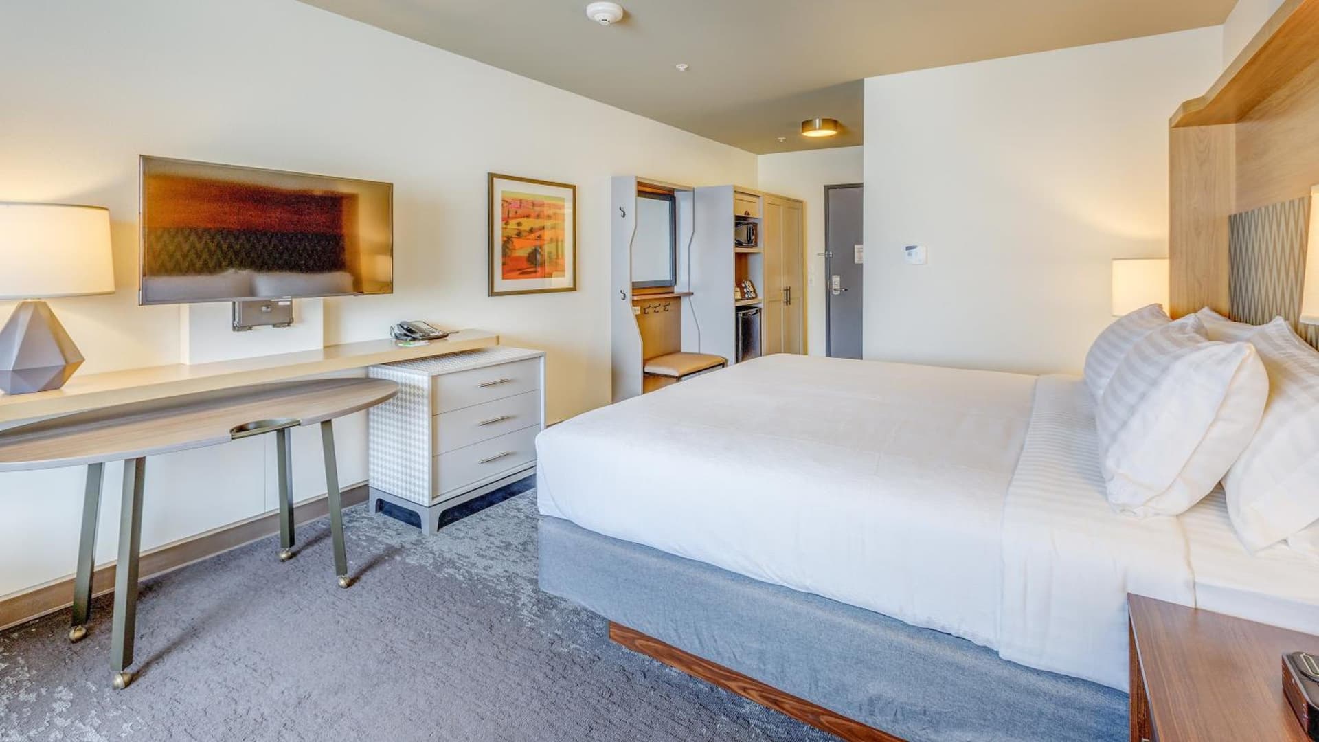 Holiday Inn & Suites Bellingham by IHG gallery photo in Bellingham, WA — image 95