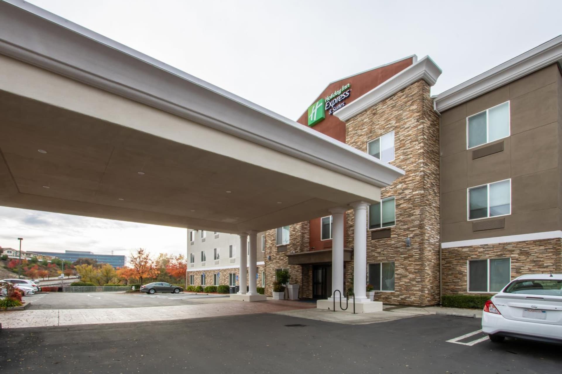 Holiday Inn Express Hotel & Suites Roseville - Galleria Area by IHG gallery photo in Roseville, CA — image 89