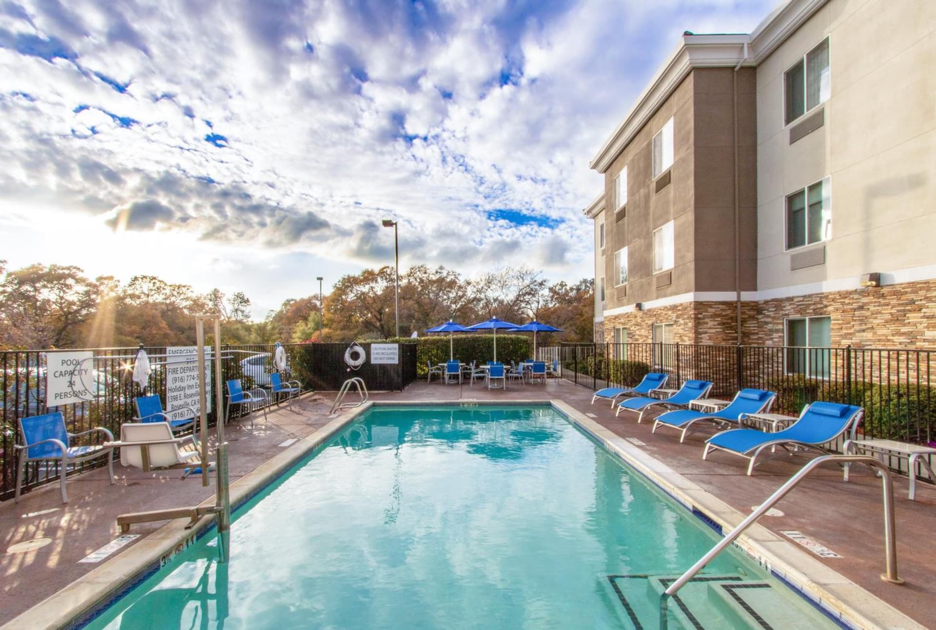 Holiday Inn Express Hotel & Suites Roseville - Galleria Area by IHG gallery photo in Roseville, CA — image 97