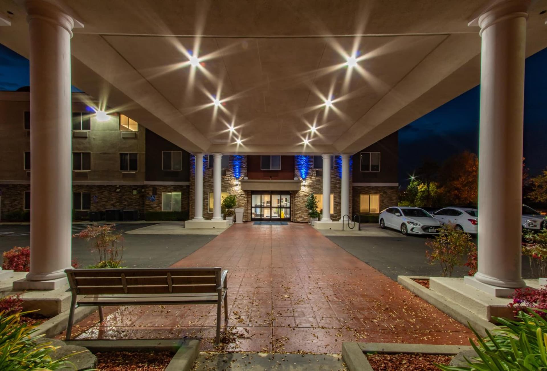 Holiday Inn Express Hotel & Suites Roseville - Galleria Area by IHG gallery photo in Roseville, CA — image 25