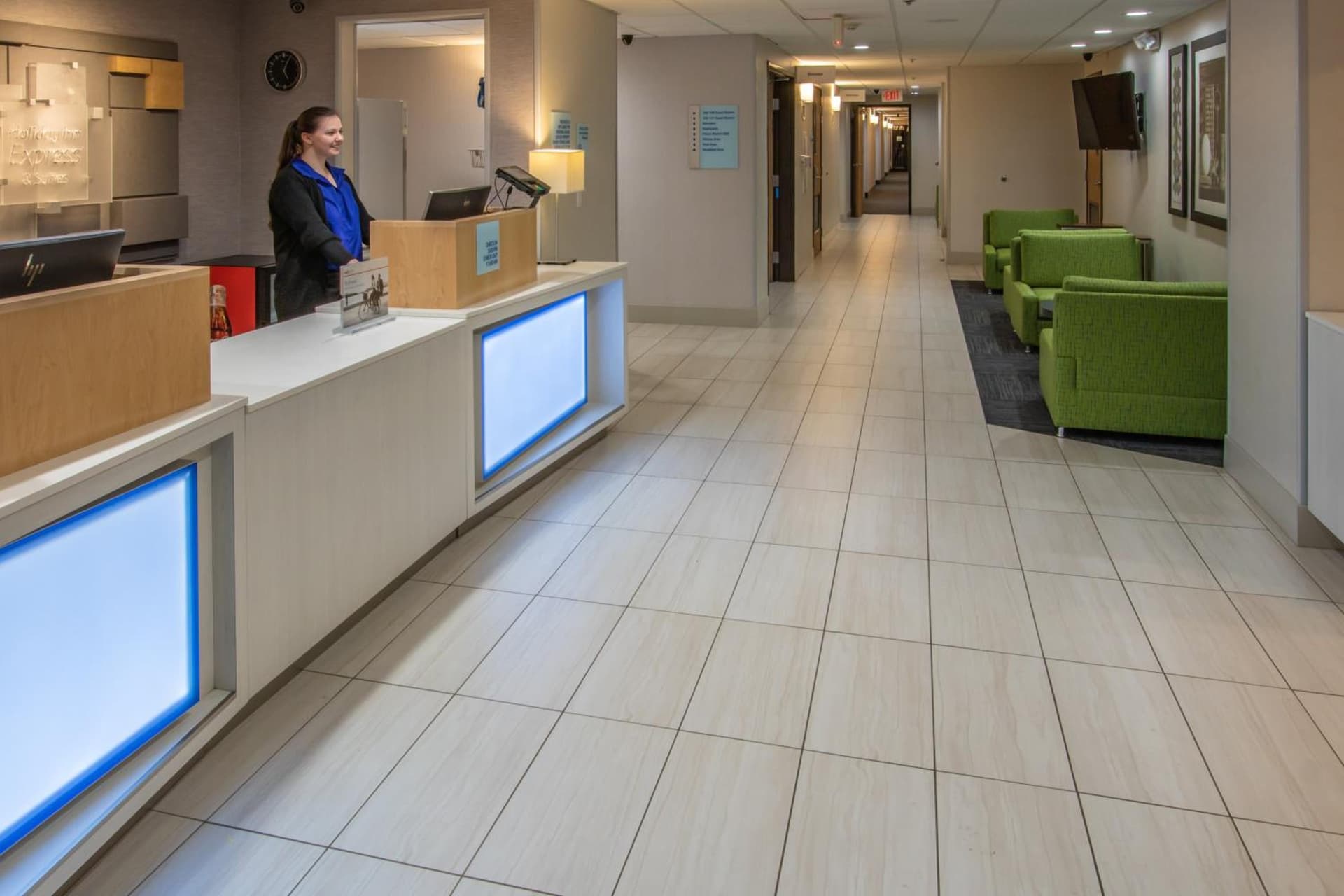 Holiday Inn Express Hotel & Suites Roseville - Galleria Area by IHG gallery photo in Roseville, CA — image 105