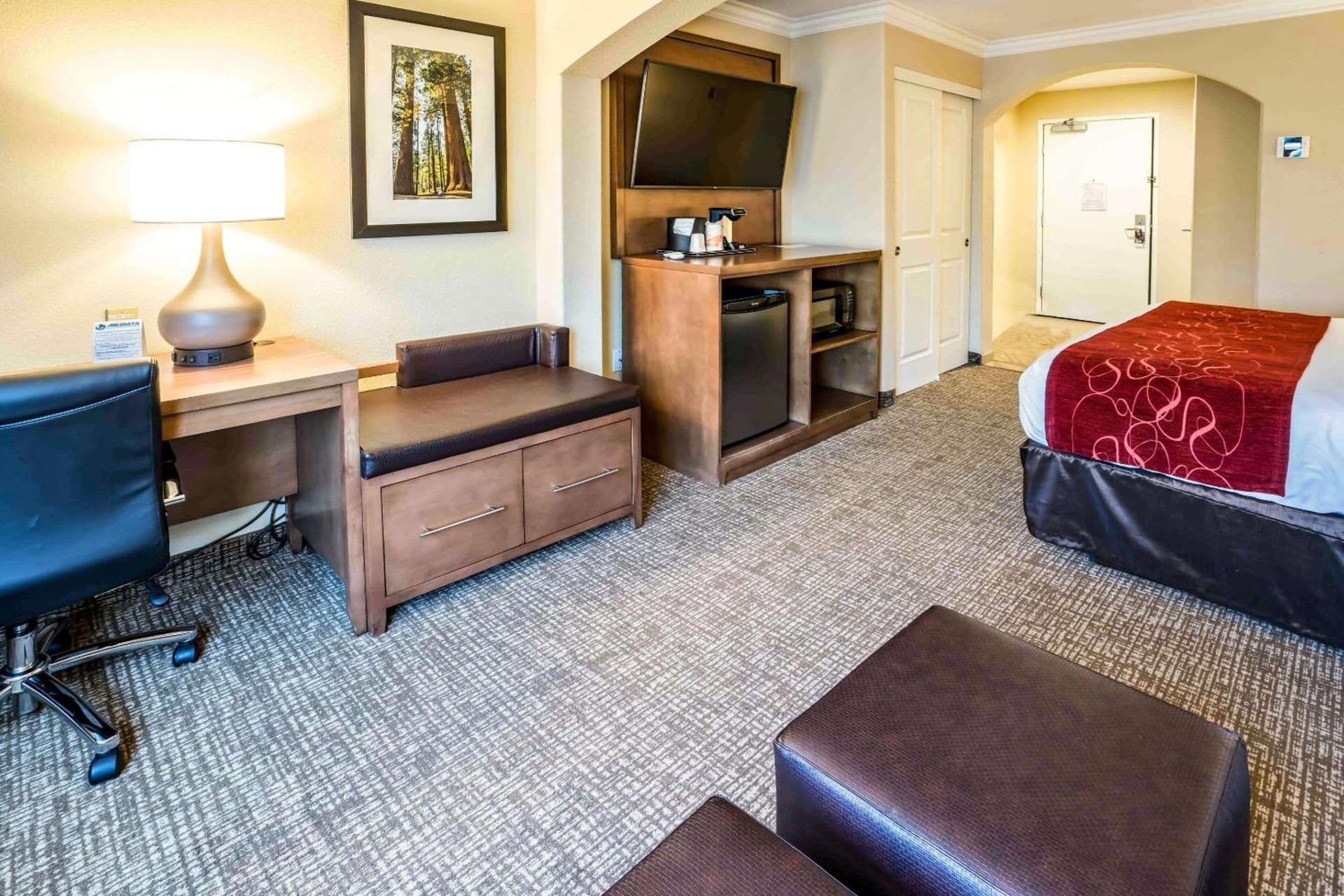 Comfort Suites Fresno River Park gallery photo in Fresno, CA — image 20