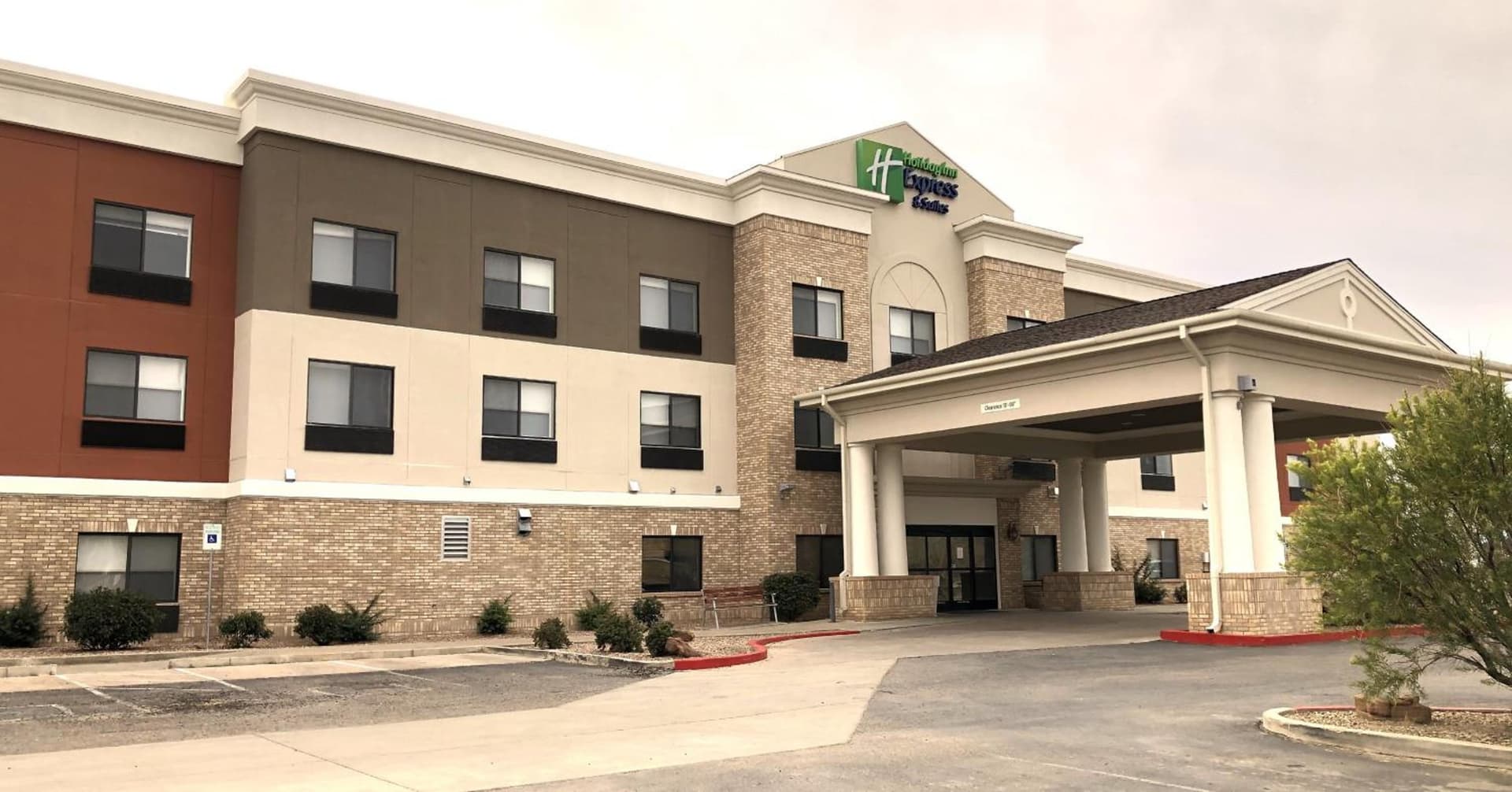 Holiday Inn Express Hotel & Suites Las Vegas NM by IHG featured exterior or lobby in Las Vegas, NM — similar hotel