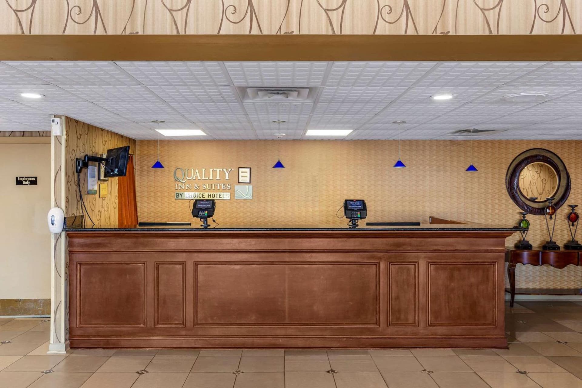 Quality Inn & Suites - Greensboro-High Point property views in Greensboro, NC — gallery photo 3