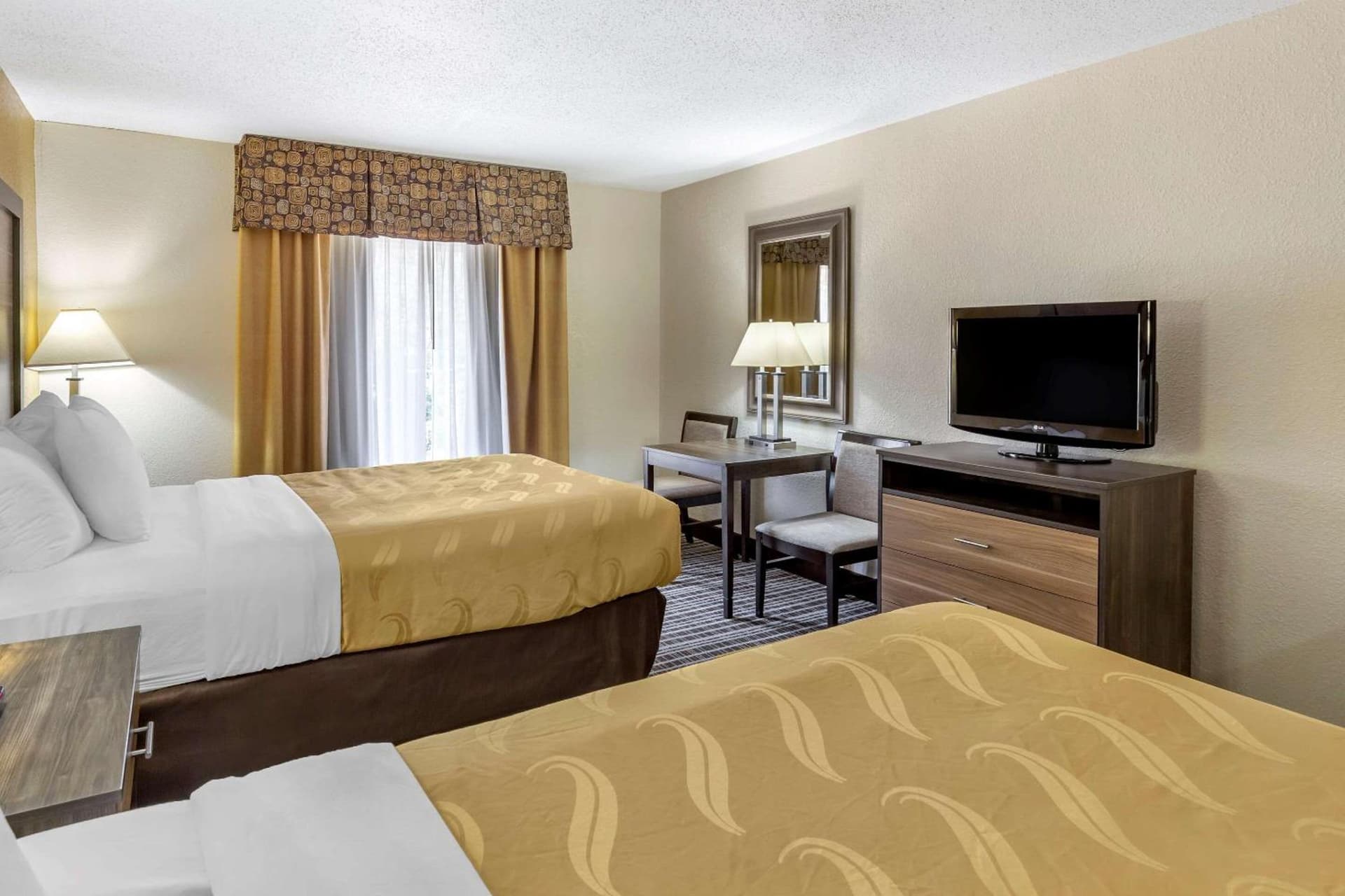 Quality Inn & Suites - Greensboro-High Point gallery photo in Greensboro, NC — image 26