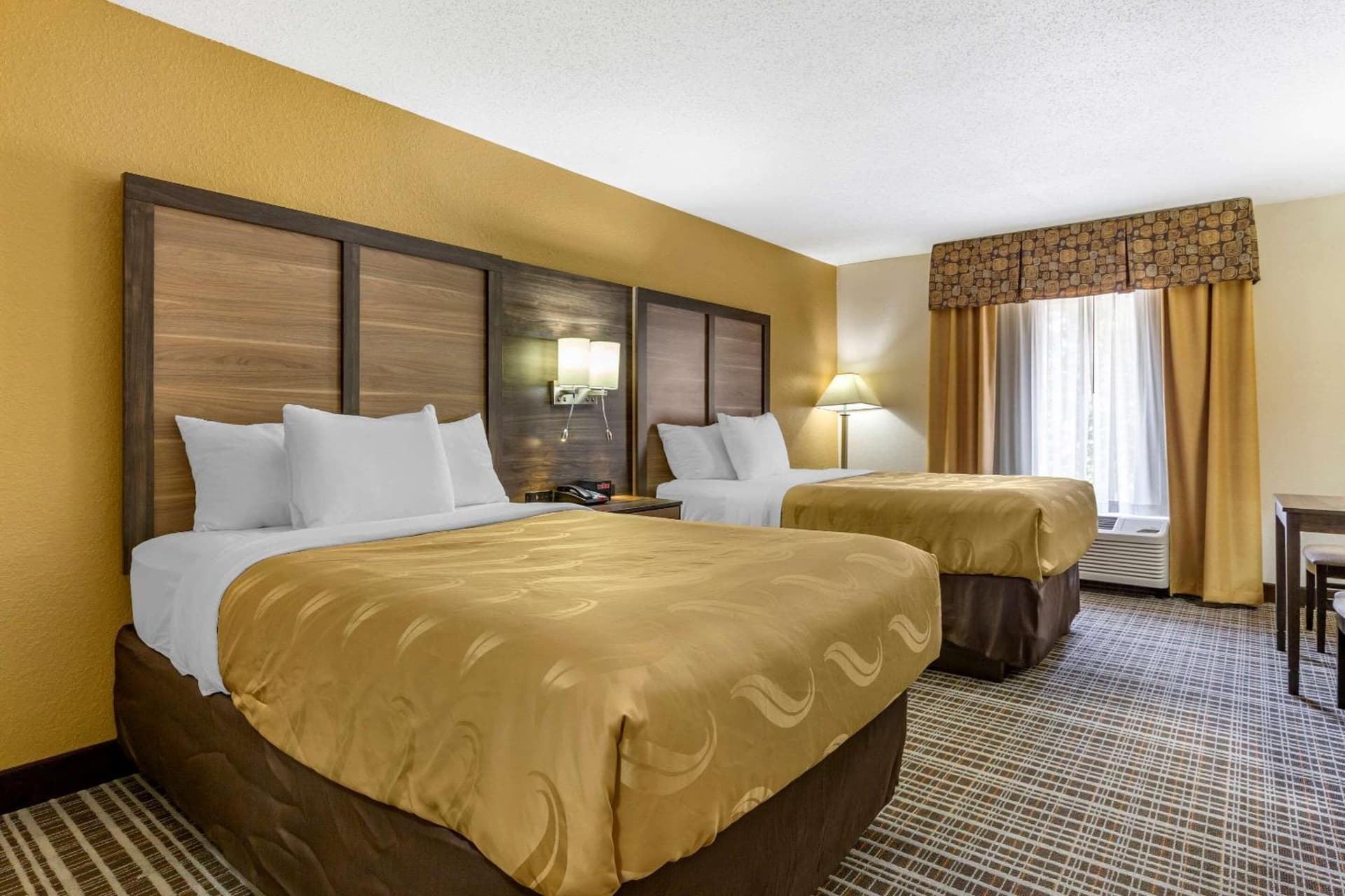 Quality Inn & Suites - Greensboro-High Point gallery photo in Greensboro, NC — image 7