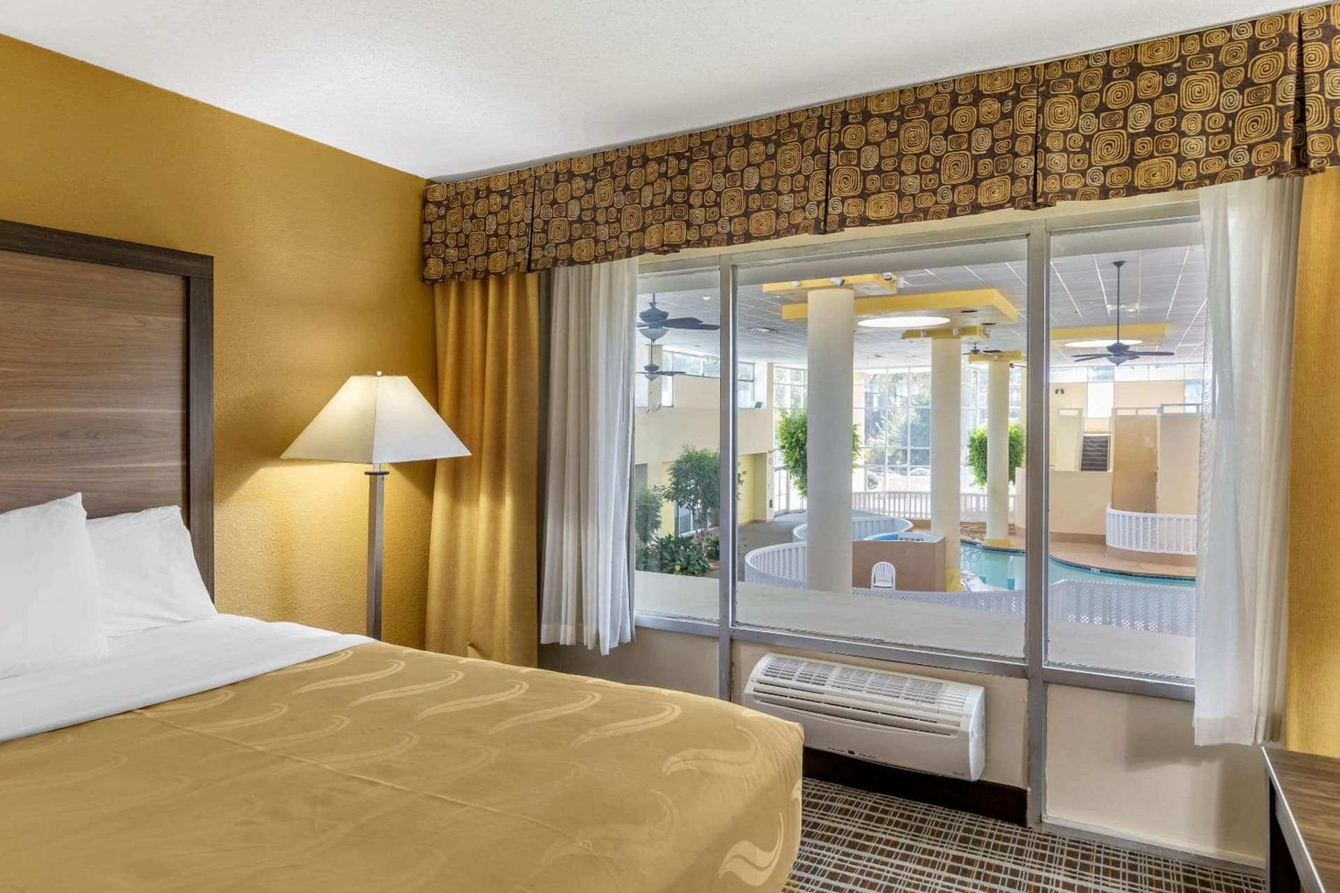 Quality Inn & Suites - Greensboro-High Point gallery photo in Greensboro, NC — image 12