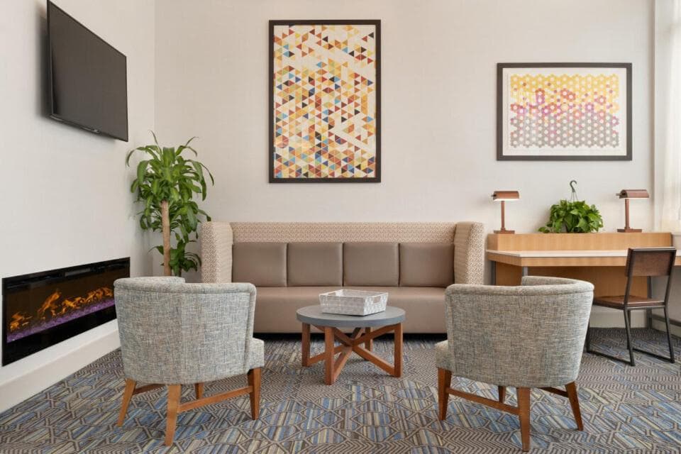 Holiday Inn Express - Jamaica - JFK AirTrain - NYC by IHG gallery photo in Queens, NY — image 39