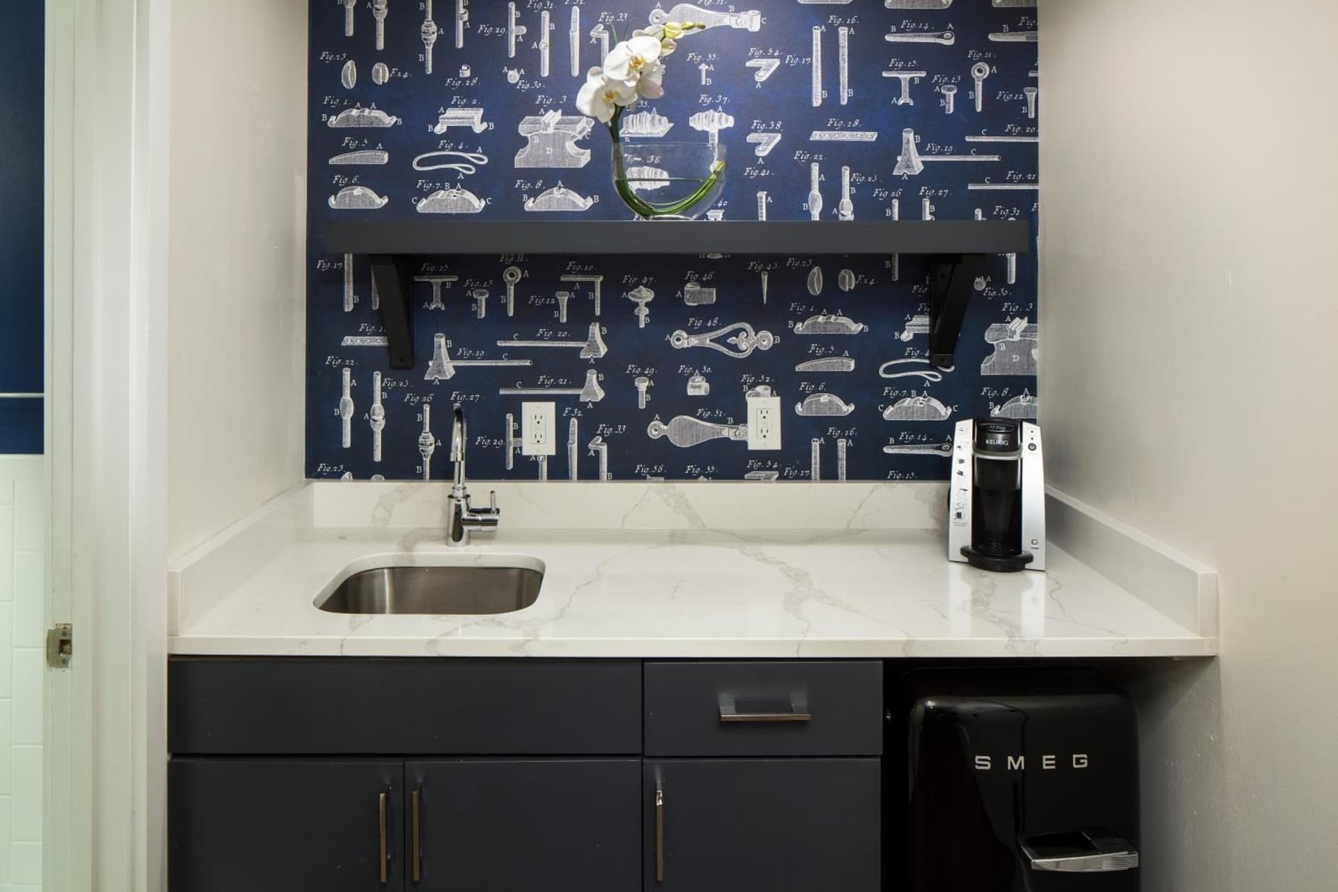 Hotel Indigo Boston Garden by IHG interior in Boston, MA — gallery photo 2