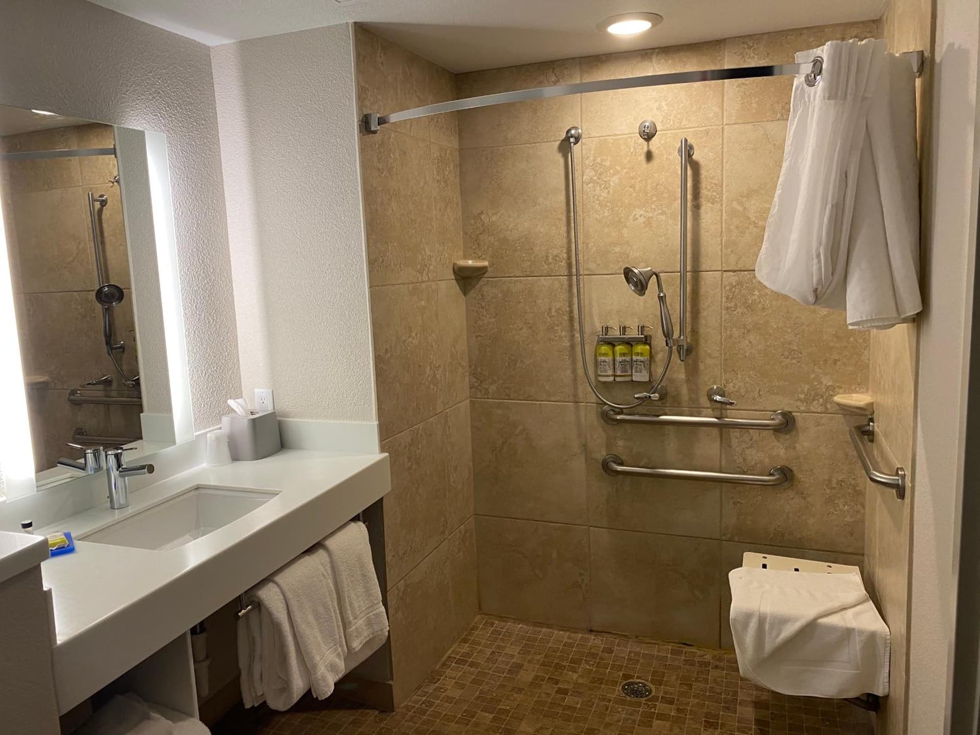 Holiday Inn Express & Suites Albuquerque Historic Old Town by IHG gallery photo in Albuquerque, NM — image 7