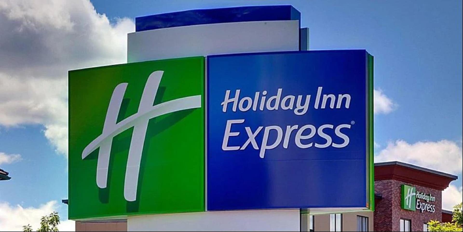 Holiday Inn Express & Suites - Dawsonville by IHG interior in Dawsonville, GA — gallery photo 2
