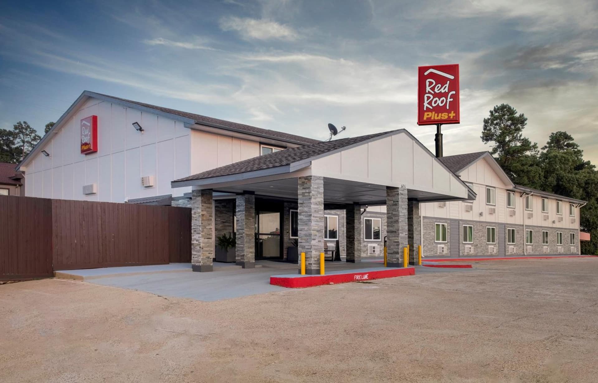 Red Roof Inn PLUS+ Huntsville featured exterior or lobby in Huntsville, TX — similar hotel