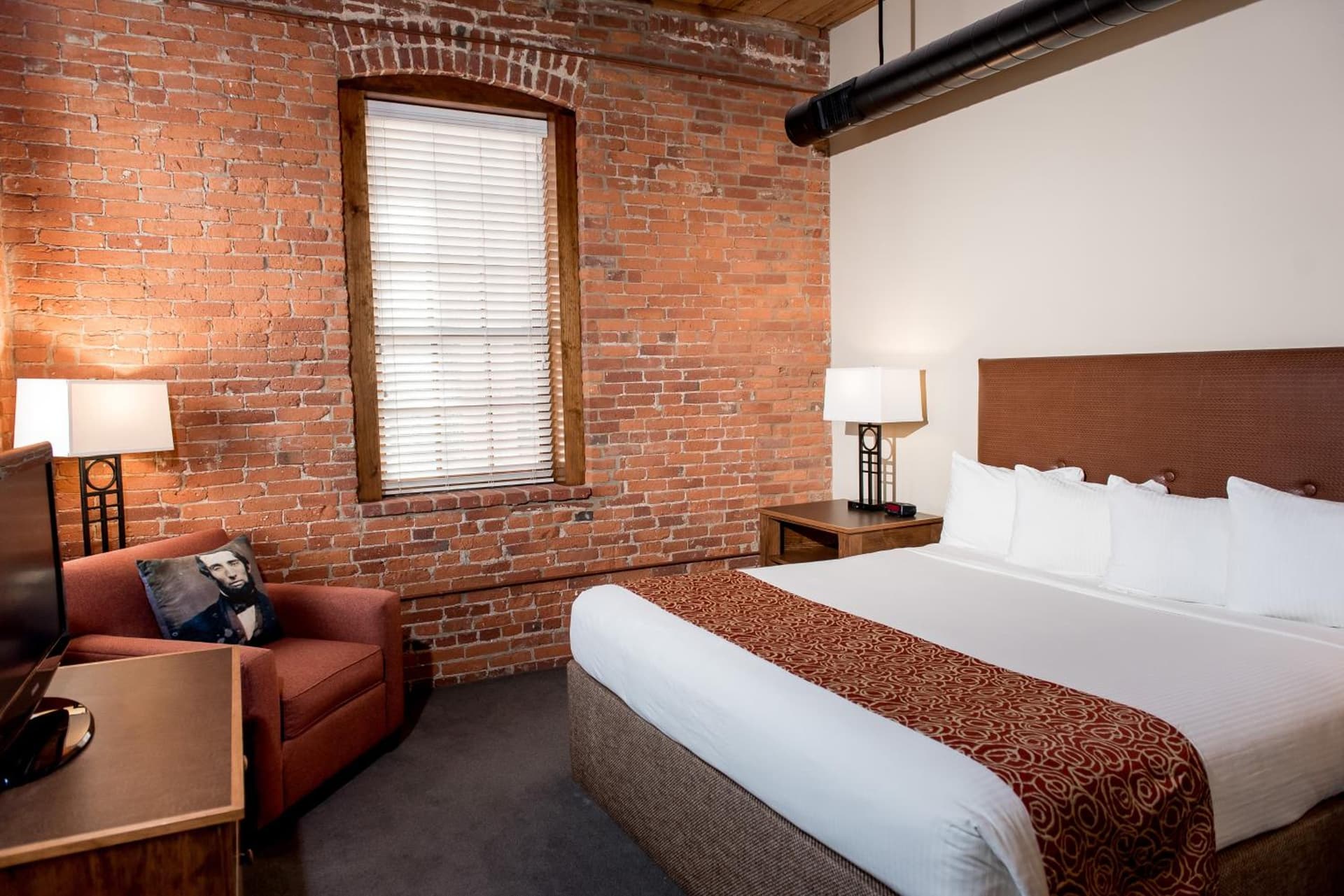 Cork Factory Hotel gallery photo in Lancaster, PA — image 9