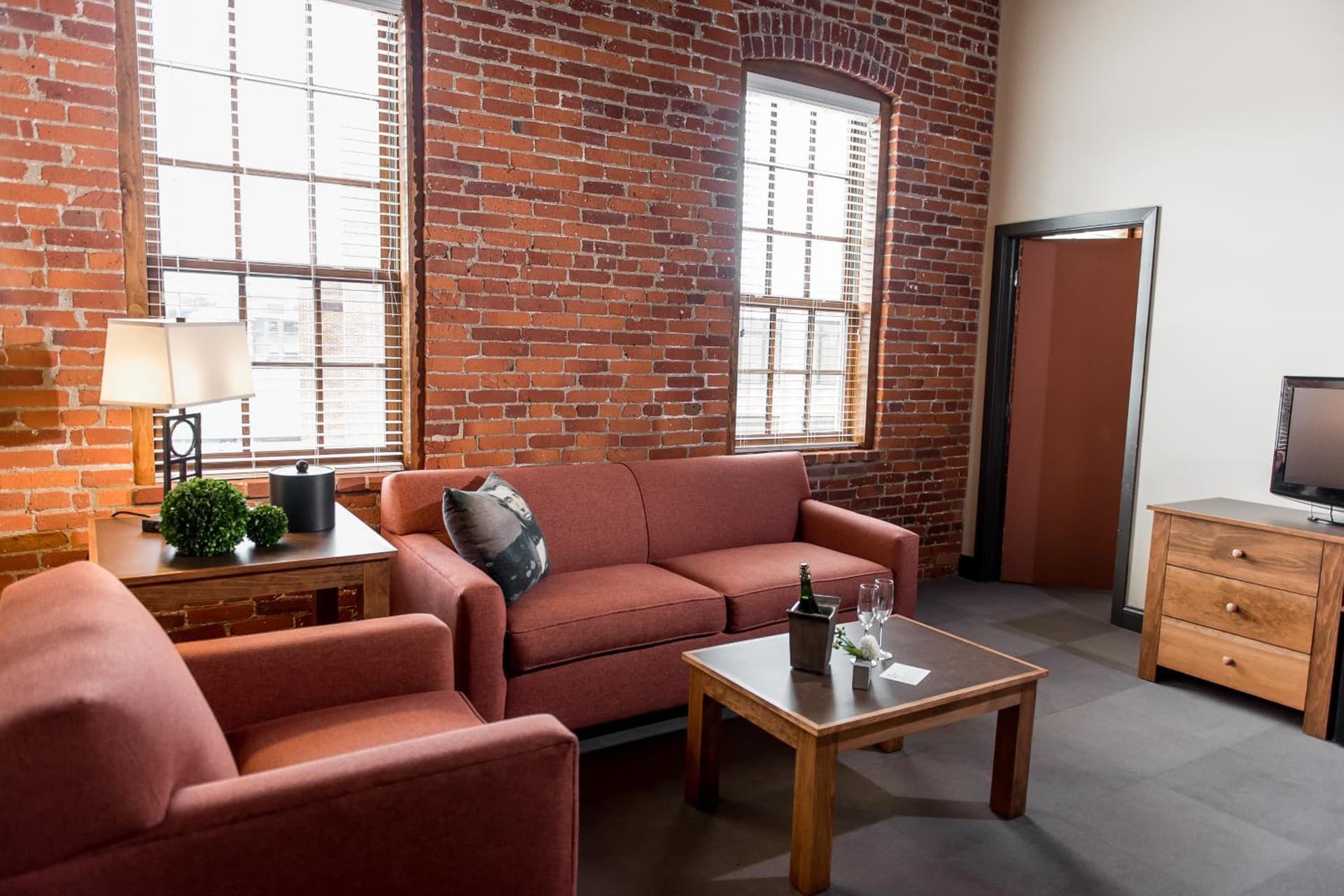 Cork Factory Hotel gallery photo in Lancaster, PA — image 14