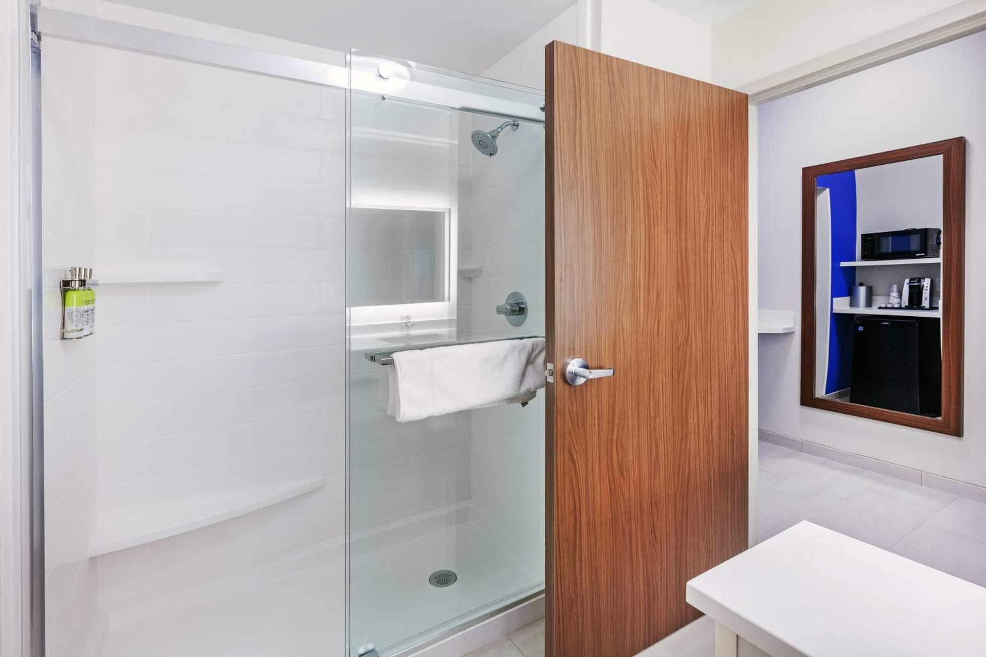 Holiday Inn Express & Suites - Tulsa Northeast - Owasso by IHG gallery photo in Owasso, OK — image 13