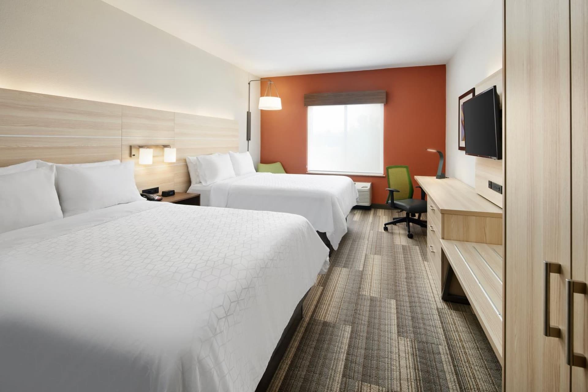 Holiday Inn Express Hotel & Suites Salem by IHG gallery photo in Salem, VA — image 16