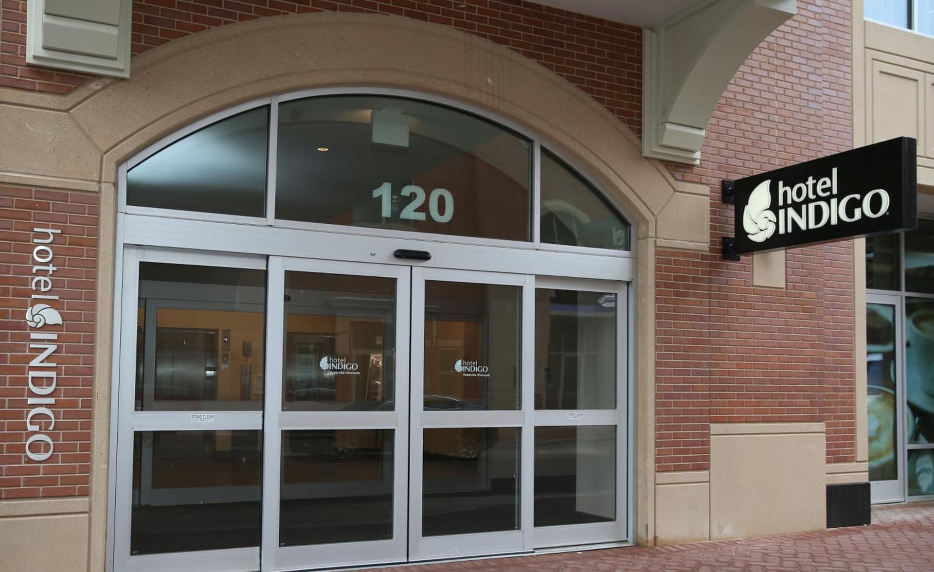 Hotel Indigo Naperville Riverwalk by IHG gallery photo in Naperville, IL — image 41