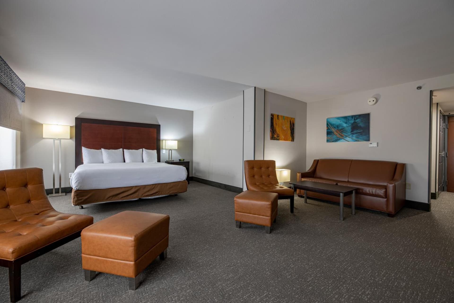Wingate by Wyndham Atlanta Galleria/ Ballpark gallery photo in Atlanta, GA — image 57